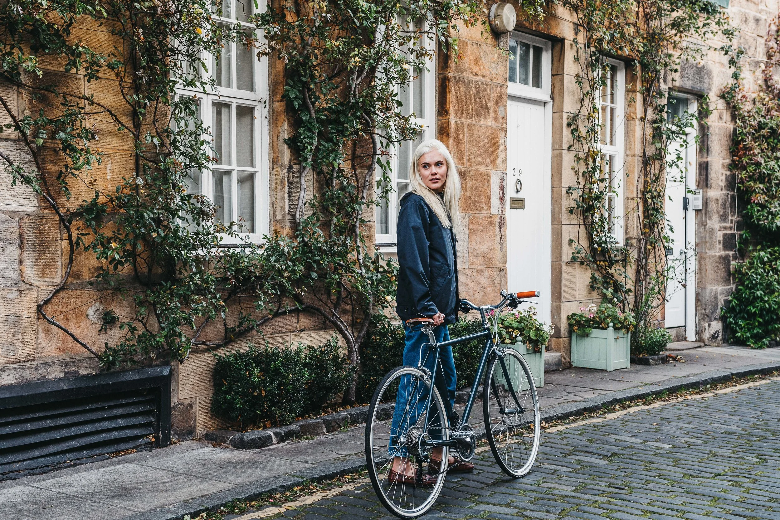 Urban+cycling+jacket+Meander+Apparel.jpg