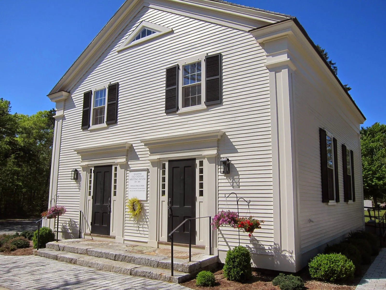 The Mashpee Wampanoag Old Indian Meeting House Is Looking For Attendant Volunteers!