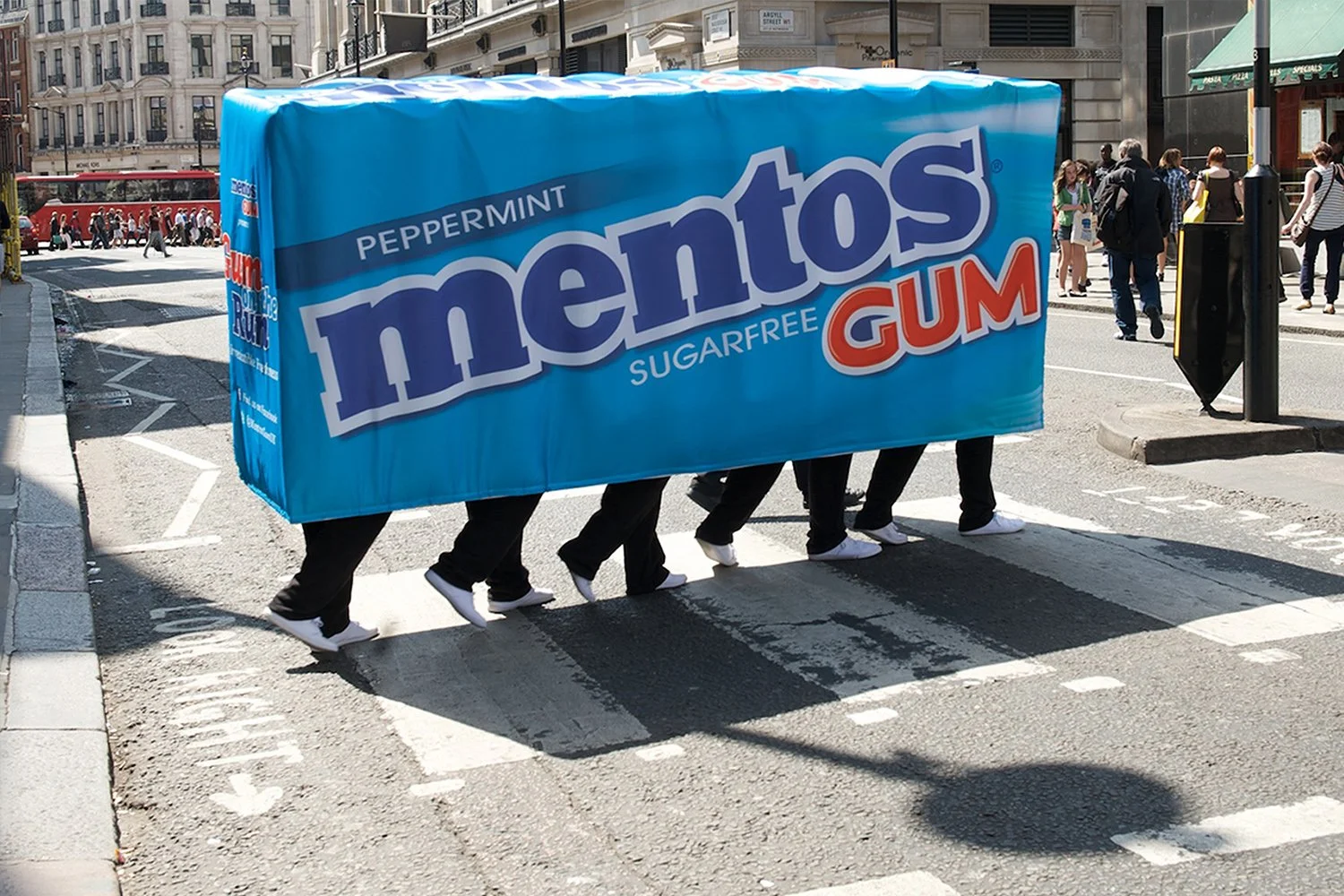 Mentos Gum on the Run – sampling campaign