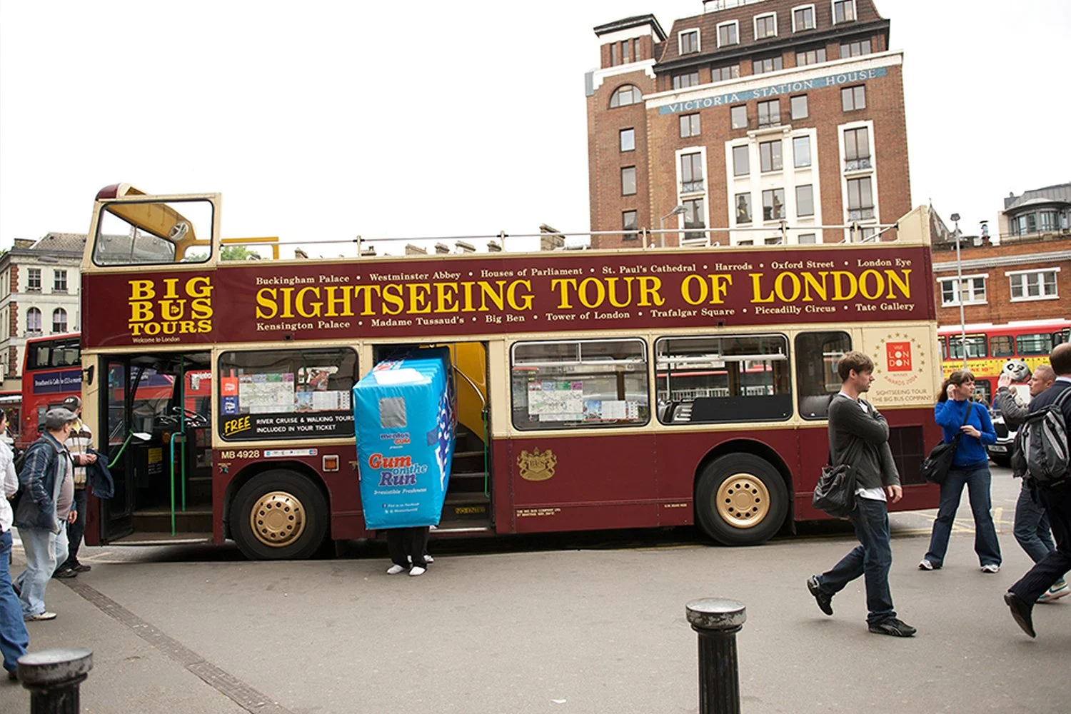 Mentos Gum on the Run – sampling campaign