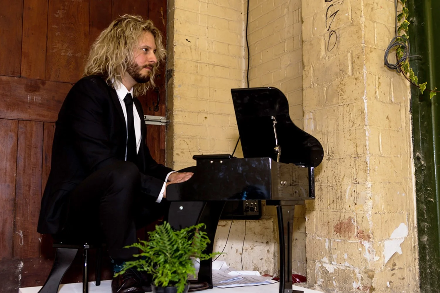 Hendrick's Gin – London Cocktail Week, Tini Martini event, the Tiny Pianist
