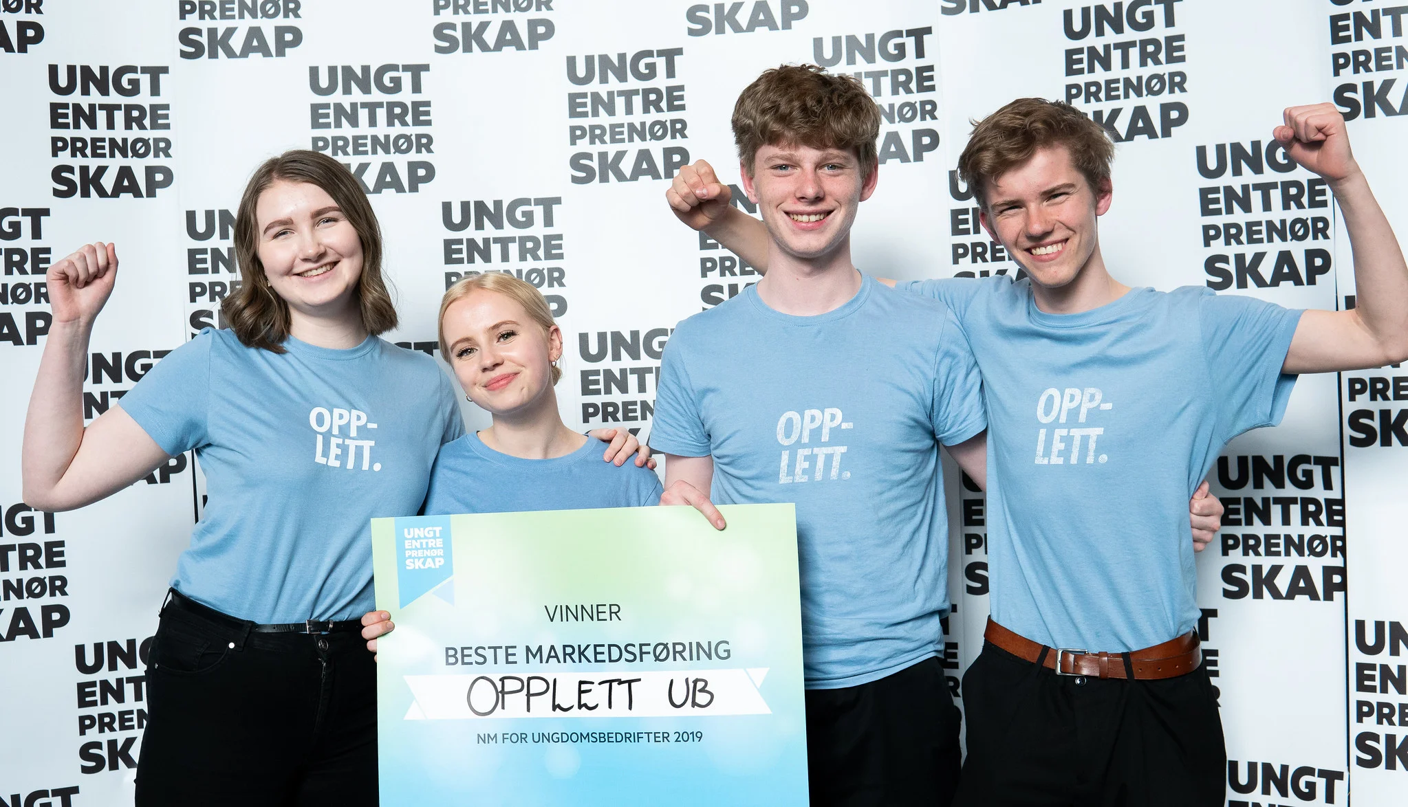 GODE MARKEDSFØRERE: Under norgesmesterskapet for ungdomsbedrifter våren 2019 vant Opplett for «Beste markedsføring».