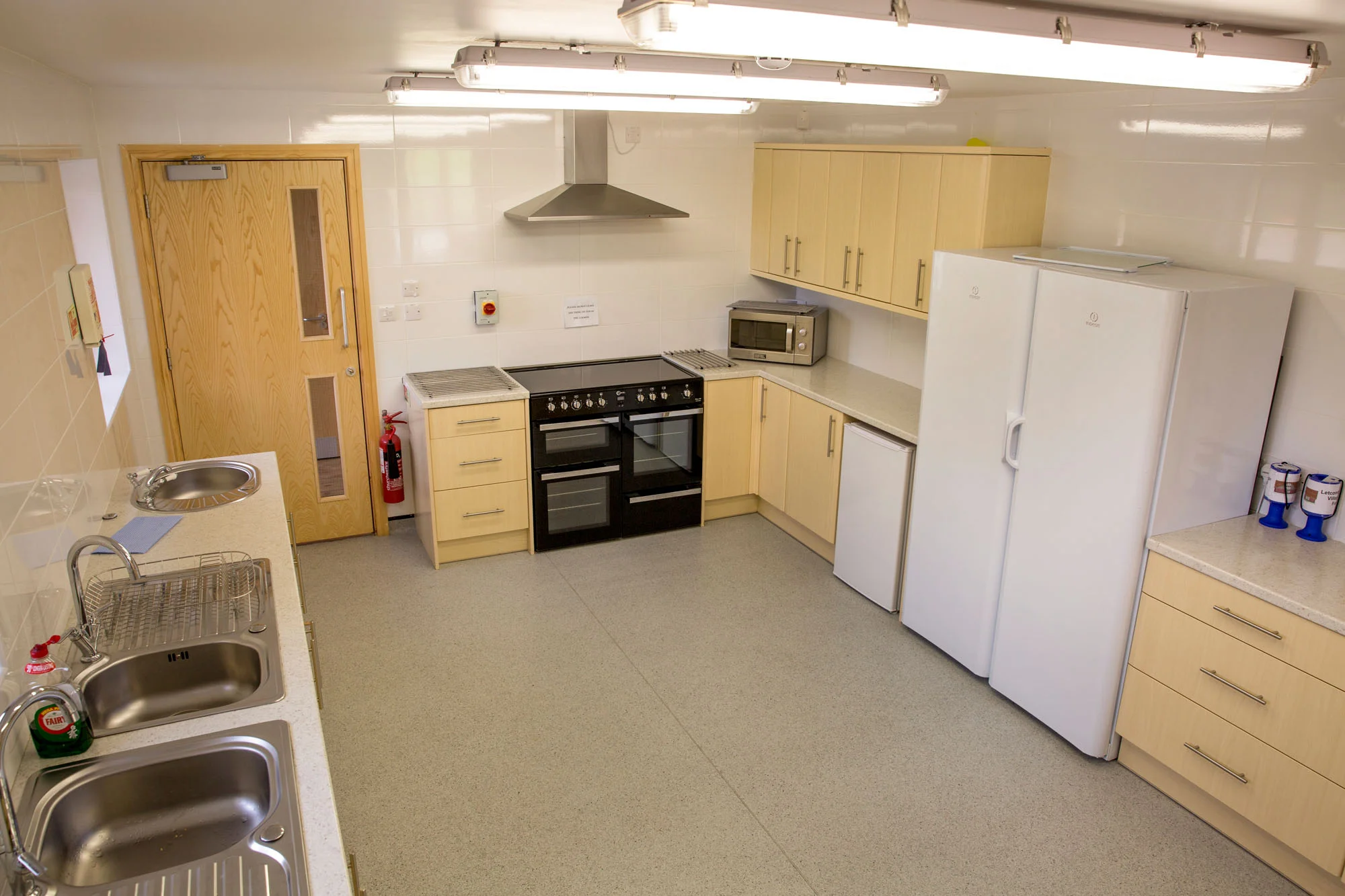 Hall_LOWres_Sept17027.jpg