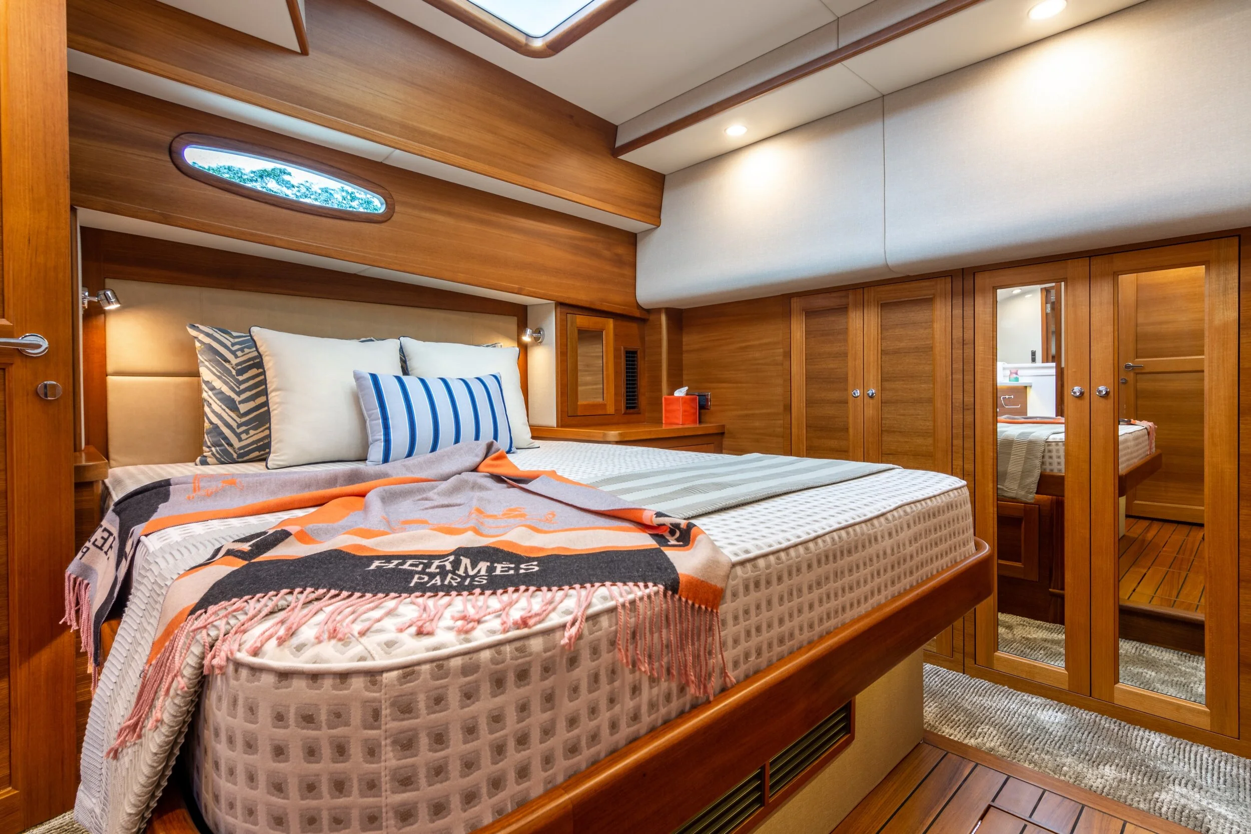 Master Stateroom - Midship to starboard