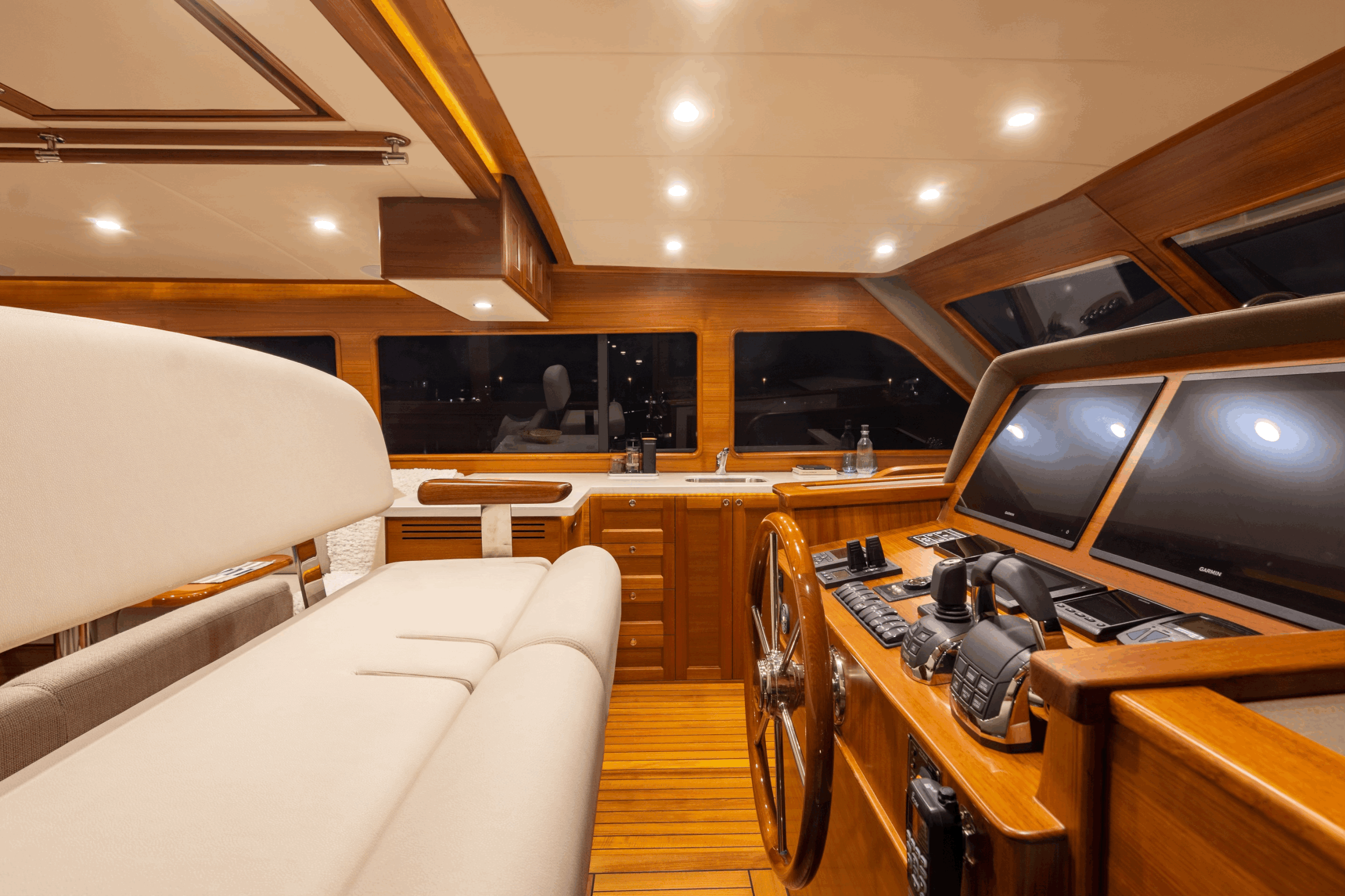 Starboard Helm - Looking to Port