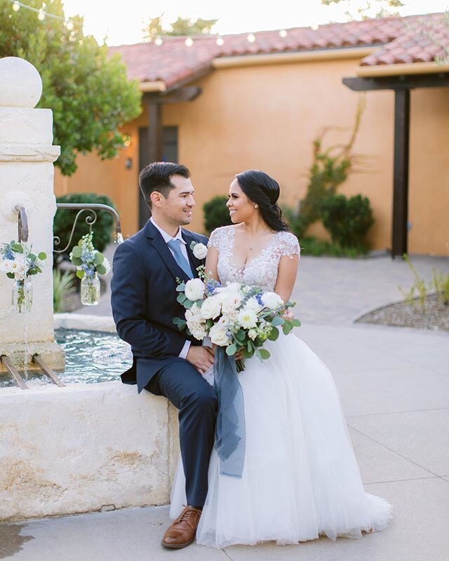 Happy Anniversary Jessica + Garrett! Can&rsquo;t believe it&rsquo;s already been a year this week since this summer wedding, the entire day felt so effortless thanks to an awesome couple who trusted your vision + great vendors! 💛✨
⠀⠀⠀⠀⠀⠀⠀⠀⠀
Vendor L