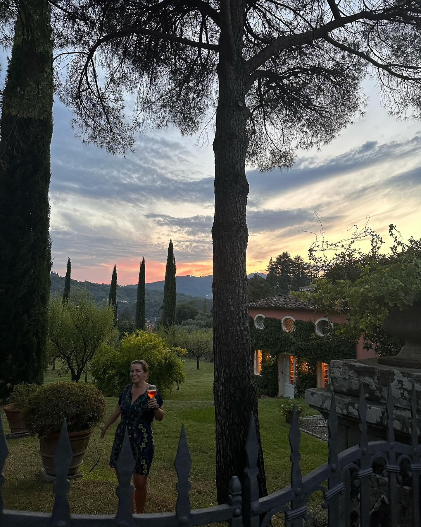 Sunset cocktails in the Villa garden with Katrina. 🧡 Photo by one of our Villa Babes!! Please let us know which one so we can credit you! 😘