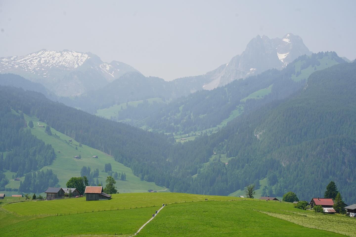 Scenes of Switzerland! Tricia and Courteney had a fabulous trip to Gstaad. Whilst preparing for The Island Hopper October 2025 Gstaad trip, they hiked, got to know the trails, and brushed up their understanding of Swiss German trail markers. Their ad