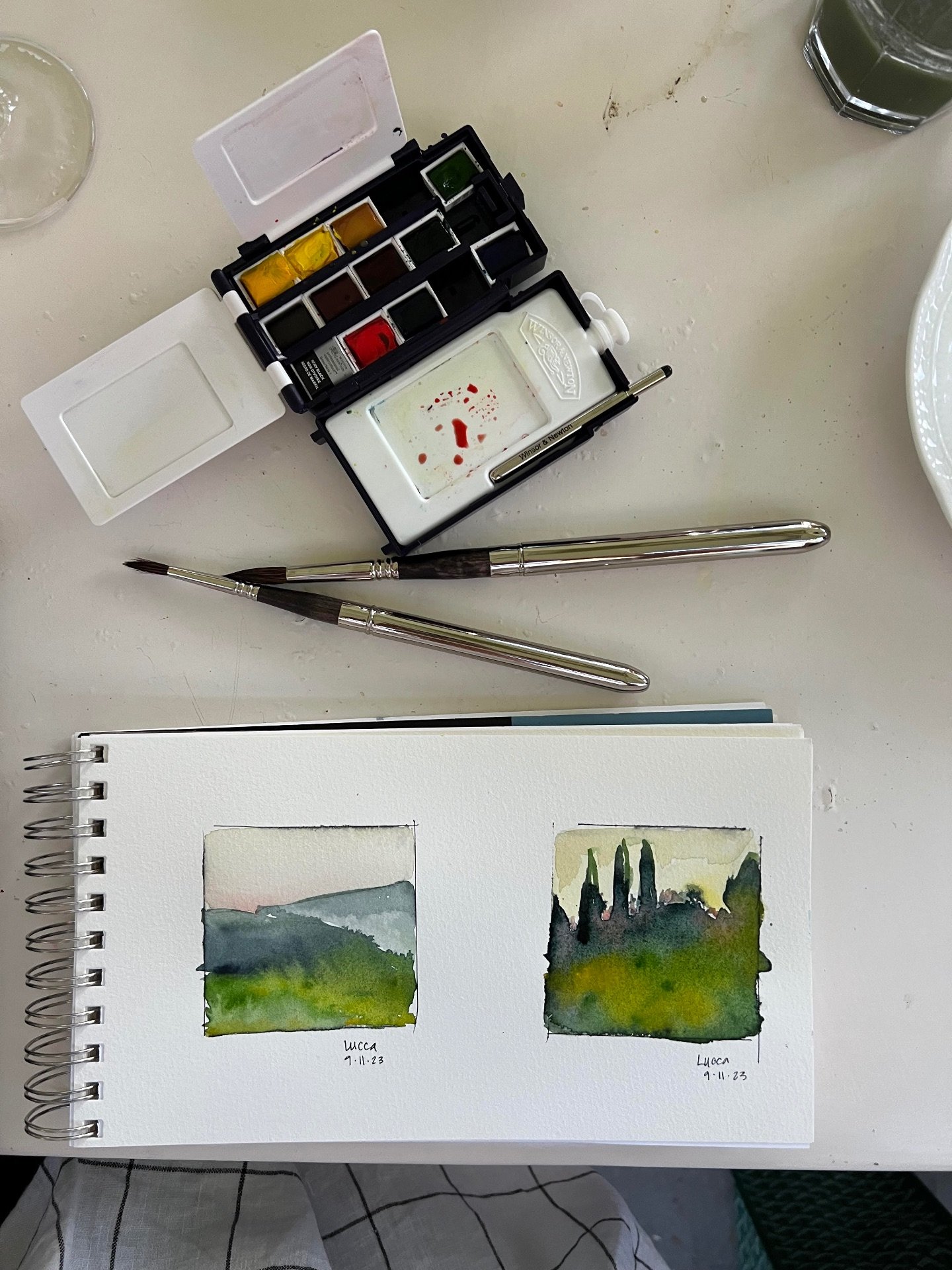 We love when @elizabethcranswartz is on trips (for so many reasons!) and we find things like this around the villa!