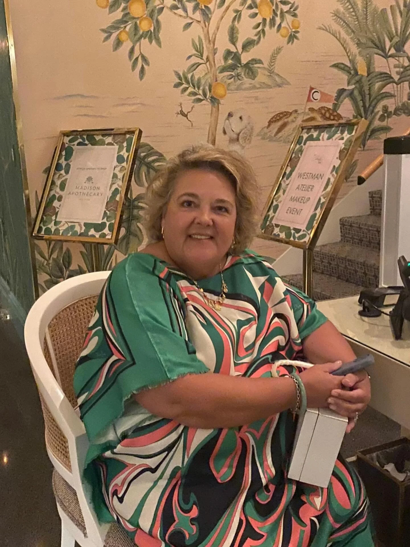 Our hearts are full after a fabulous weekend in Palm Beach. So fun to see so many beloved Island Hopper alum!!! Here is magnificent Karen in her gorgeous caftan from our visit to Forte dei Marmi. 💚 photo by the equally magnificent Ro! @needlebun @rf