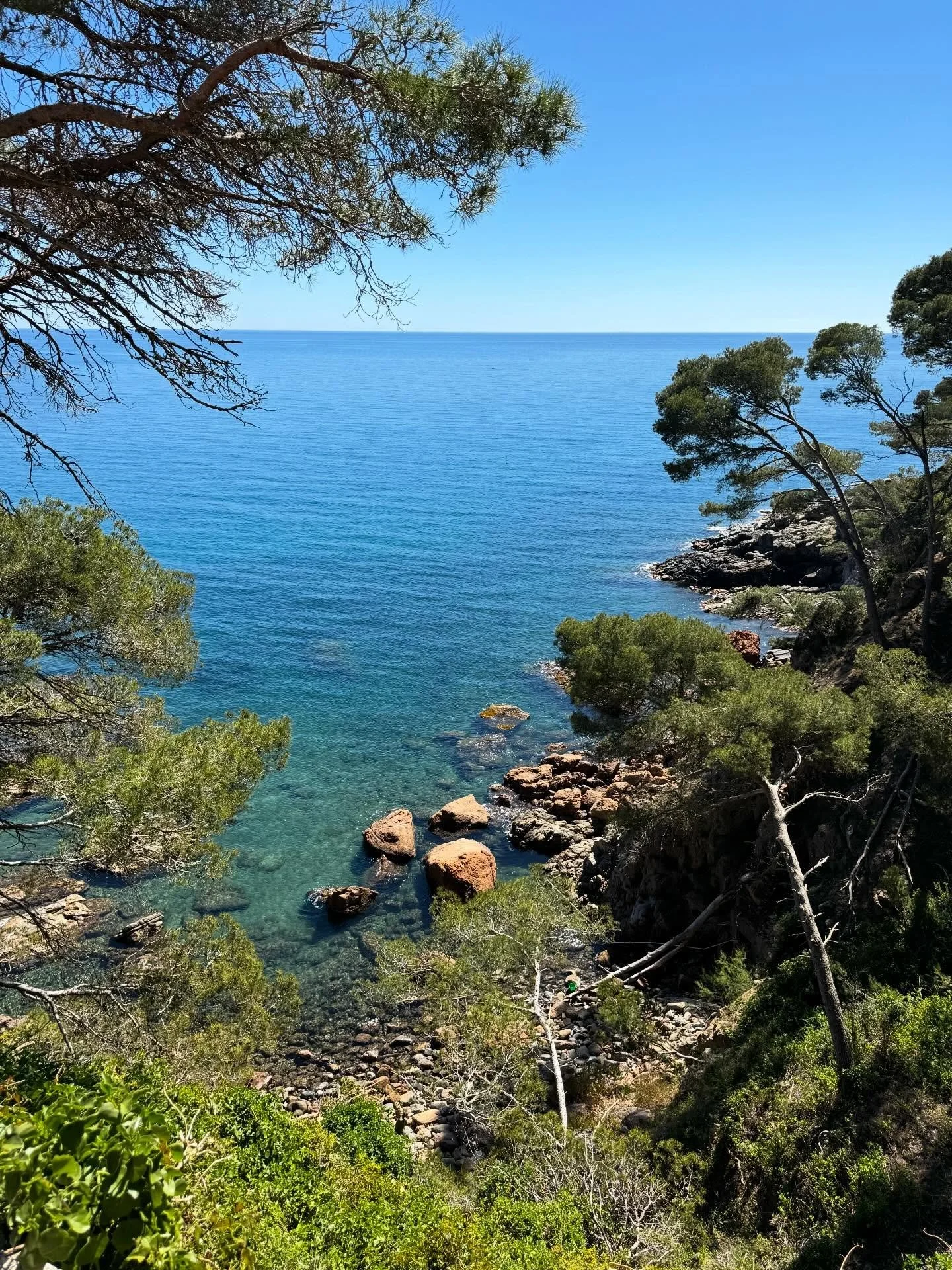 Getting our steps in hiking from beach town to beach town! CAN NOT WAIT TO SEE YOU HERE IN SEPTEMBER! 🇪🇸 Found my lucky number twice on our walk! 23!