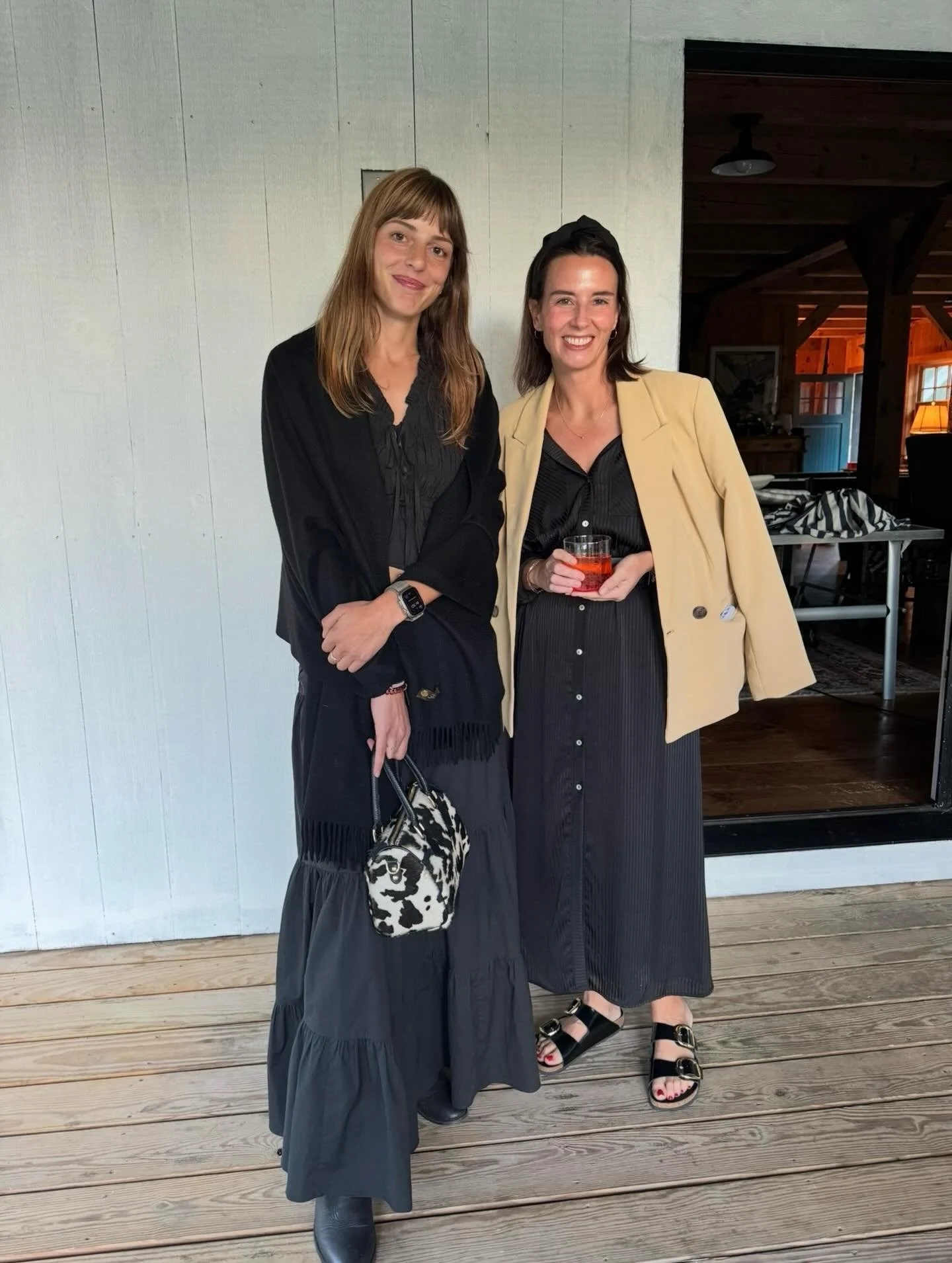 Gilmore Girl-ing Galore!!! Our updated Vermont Summer Holiday itinerary is on its way to you. If you are not on our mailing list dm us your email address and we will forward it to you!! Here are Island Hopper team members @courteneybird and @emilygor