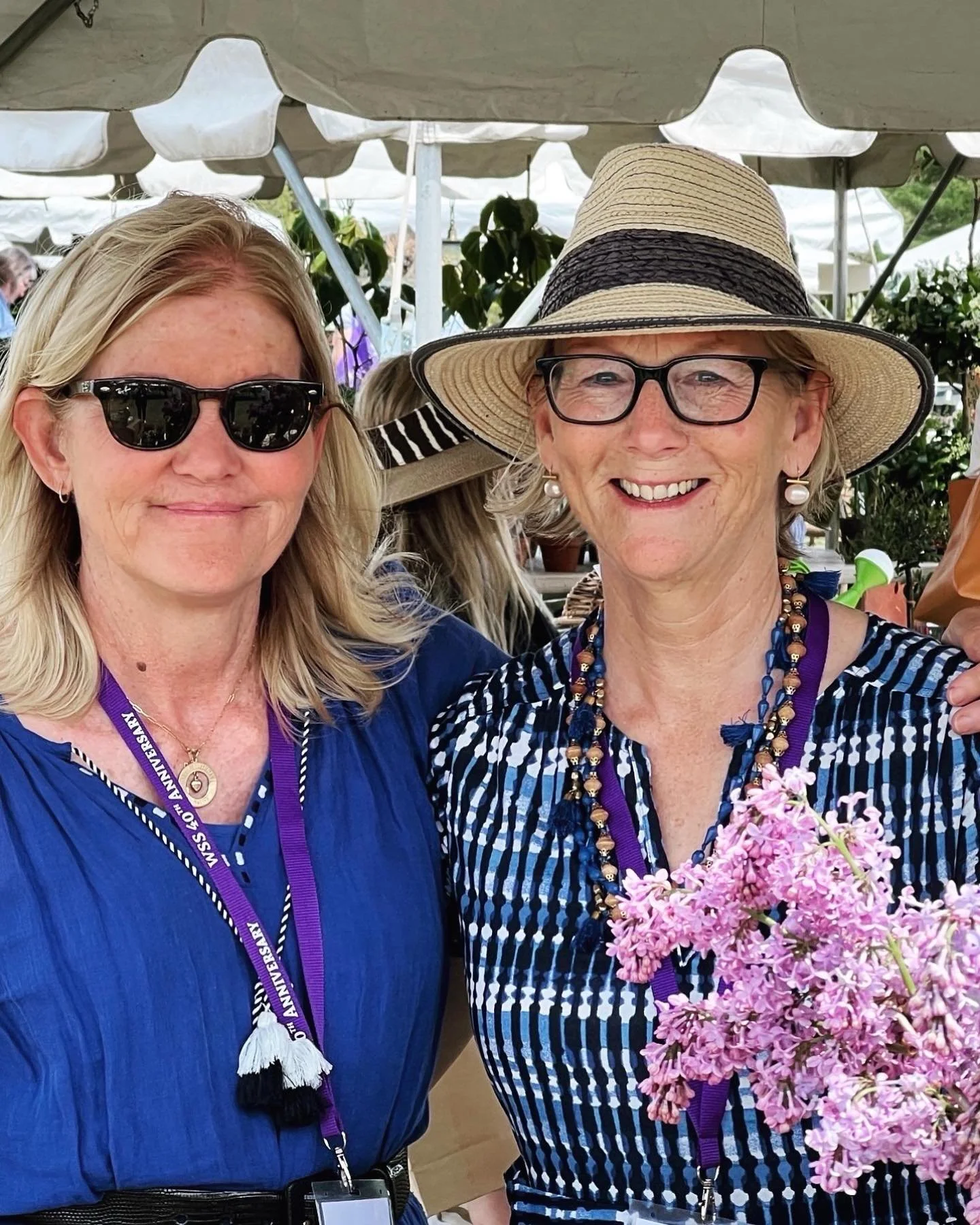 SOOOOO EXCITED!!!!! The fabulous ladies of @nestct, @ellenohubbard2 and @lfoster176 are coming to Dorset to host one of their collage classes. I went down to their neck of the woods last year to take the class and LOVED it!! I also took a paper flowe