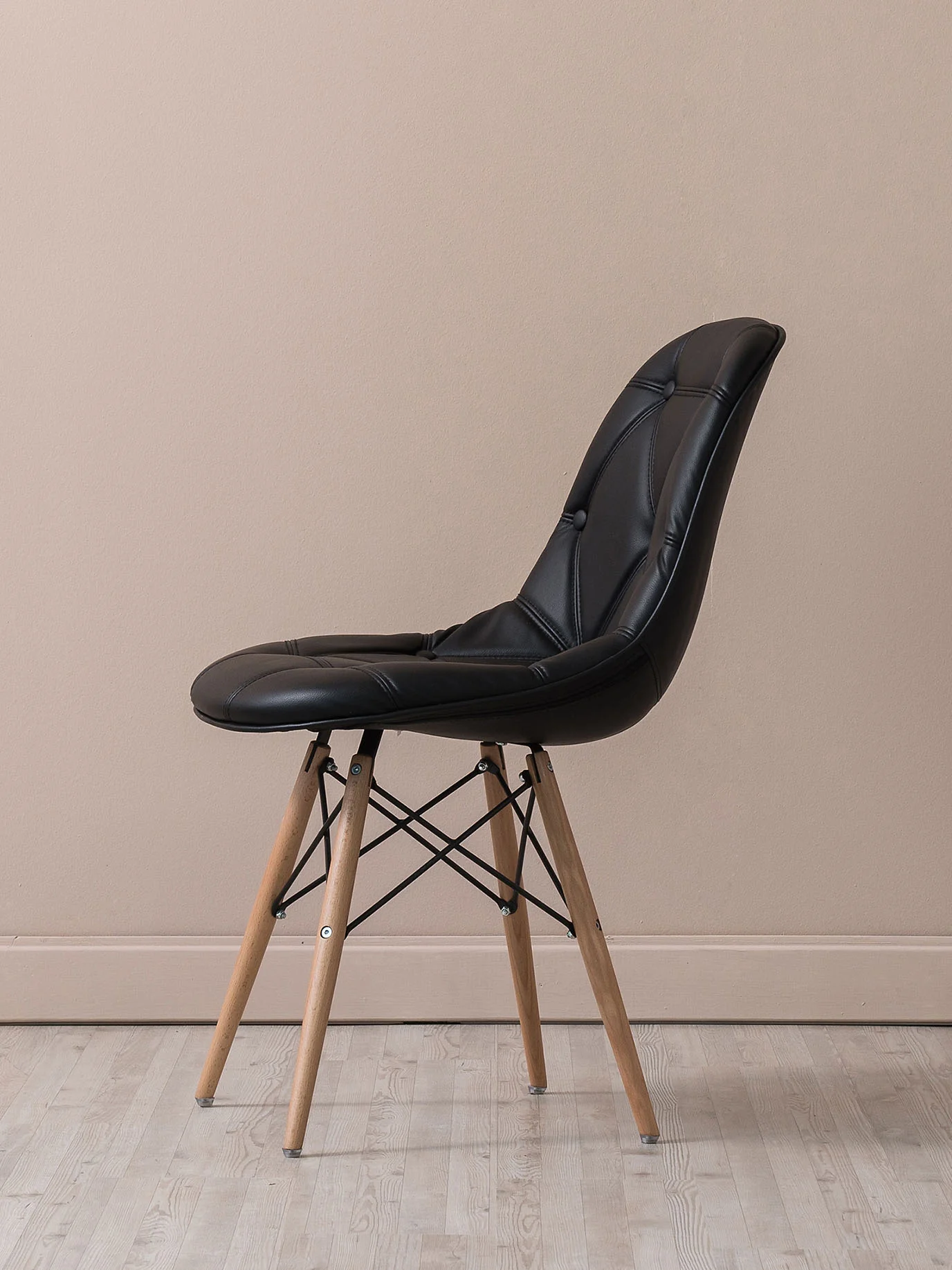 one-profile-chair-1.jpg
