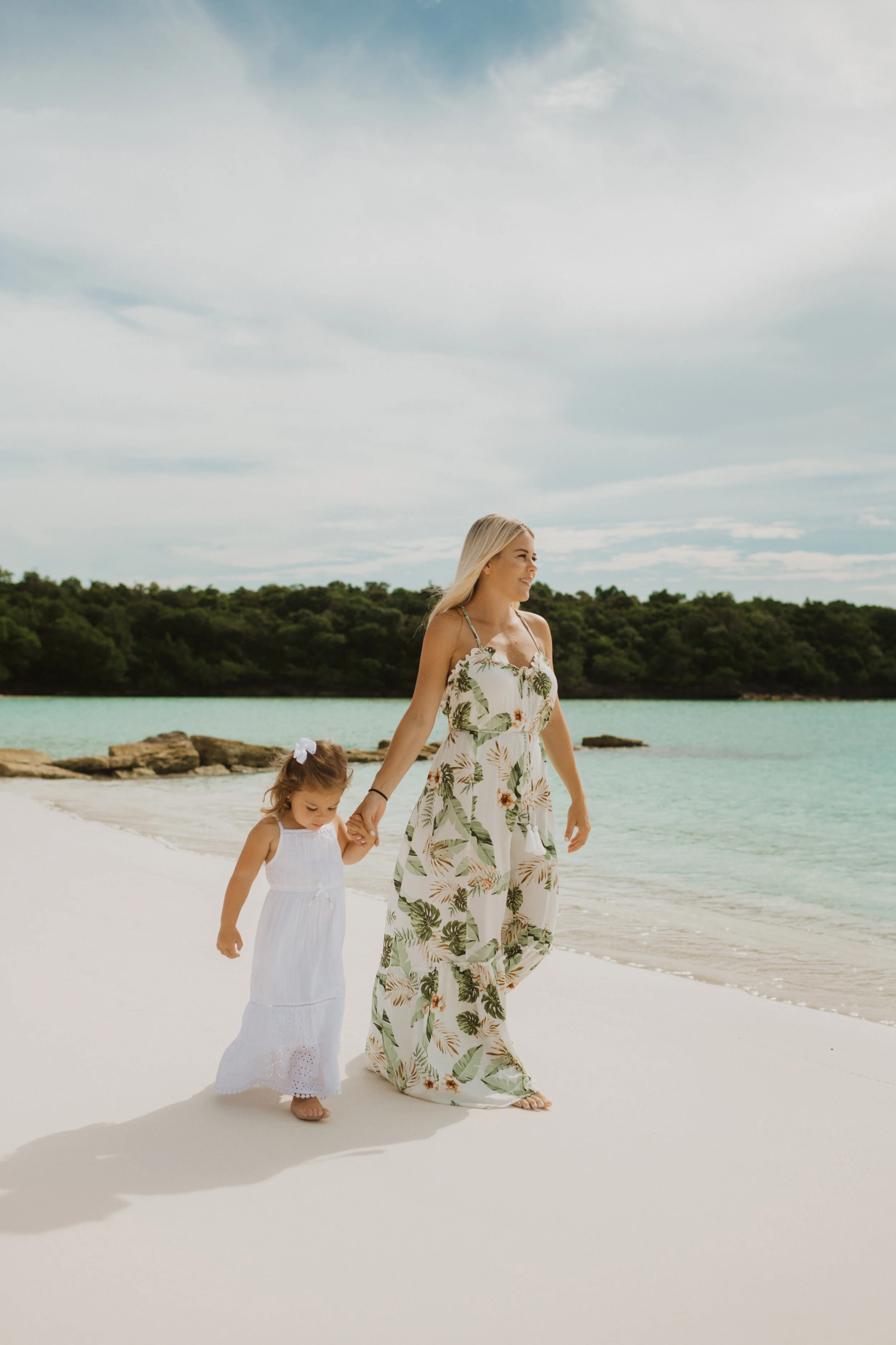 Family-Portraits-Treasure-Cay-Beach-Gabrielle-Manni-Photography-07.JPG
