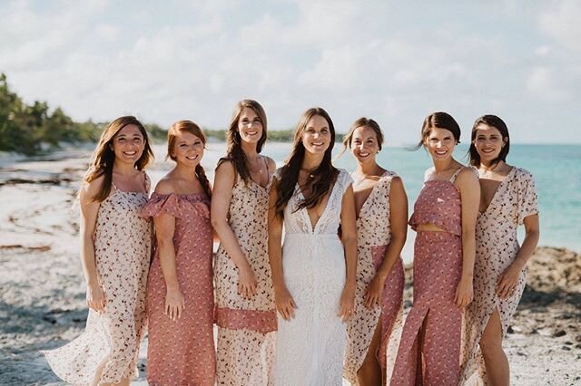 Check out these beautiful one of a kind bridesmaids dresses, made by the bride, each one unique for each of her bridesmaids! // #oneofakind #bridesmaiddresses #creativebride #hopetownwedding #weddinginspo