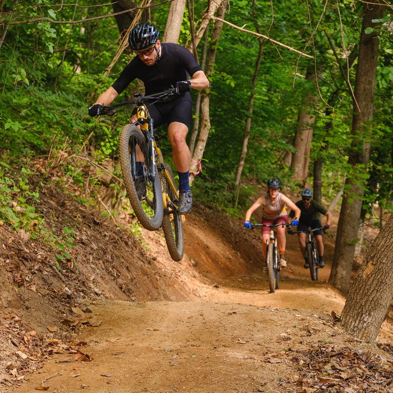 Who doesn&rsquo;t love a good flow trail? 

Here are some of our favorite flow trail sections we&rsquo;ve been building lately 🌊

#BlackDiamondTrailDesigns #mtb #trailbuilding