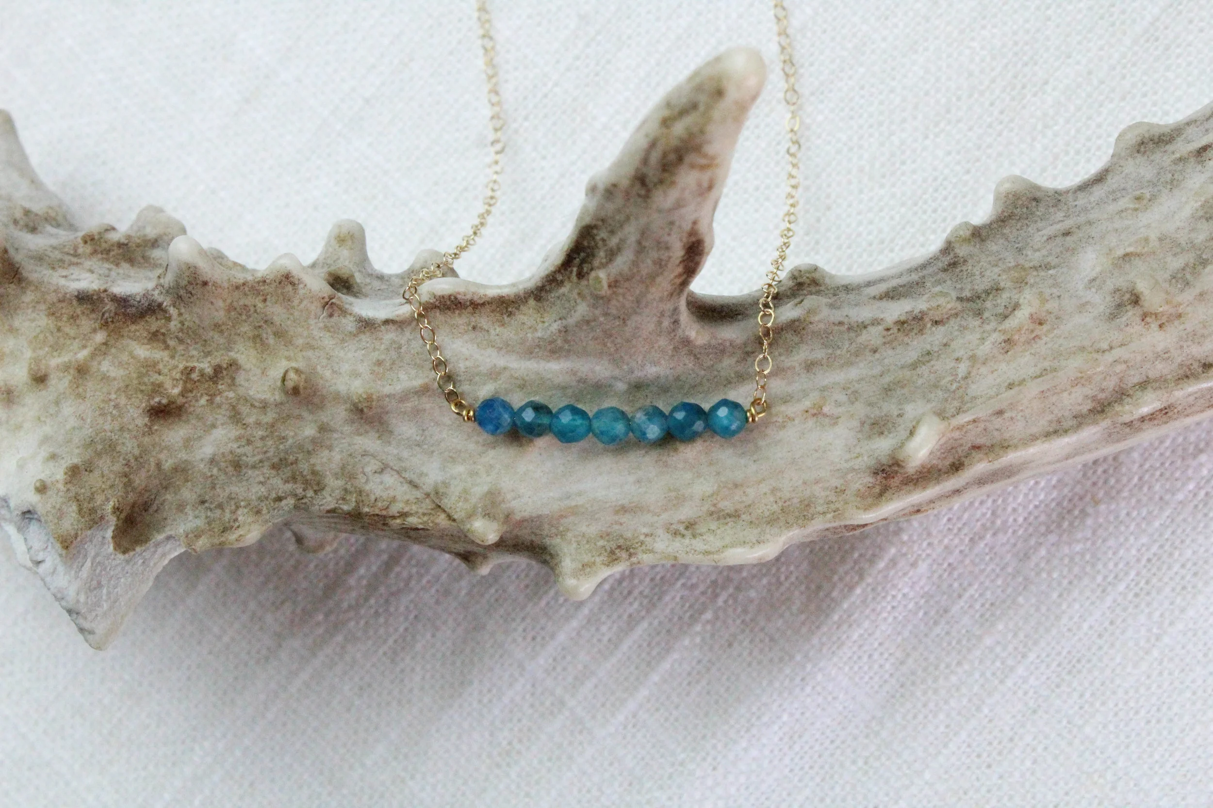 apatite round bar 4.jpg