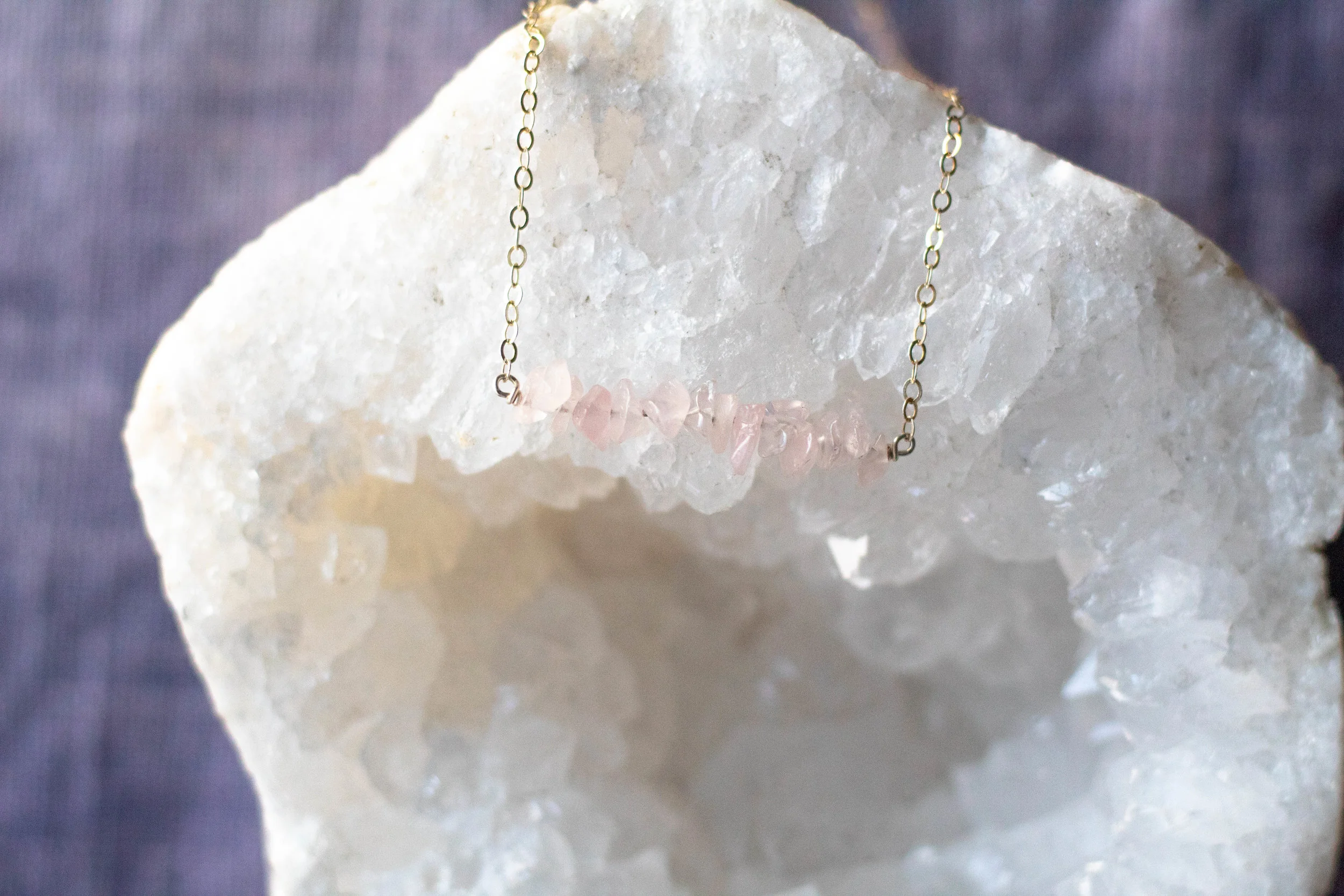 necklace-bar-rosequartzchip(6).jpg