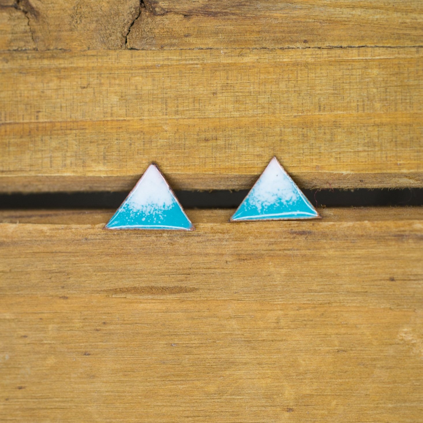 earring-stud-enamel-mountain-blue.jpg