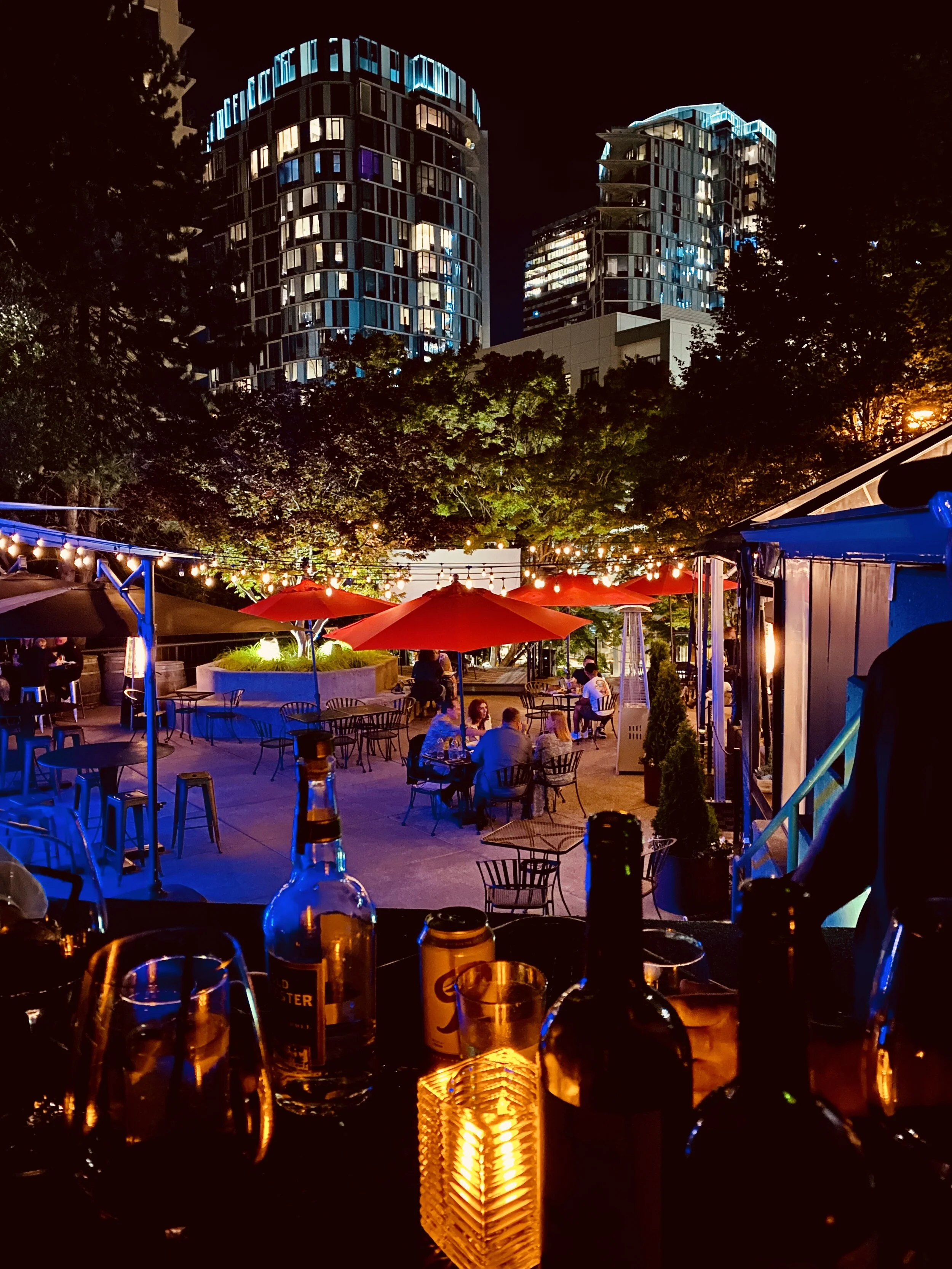 Bake's Place Bar & Bistro