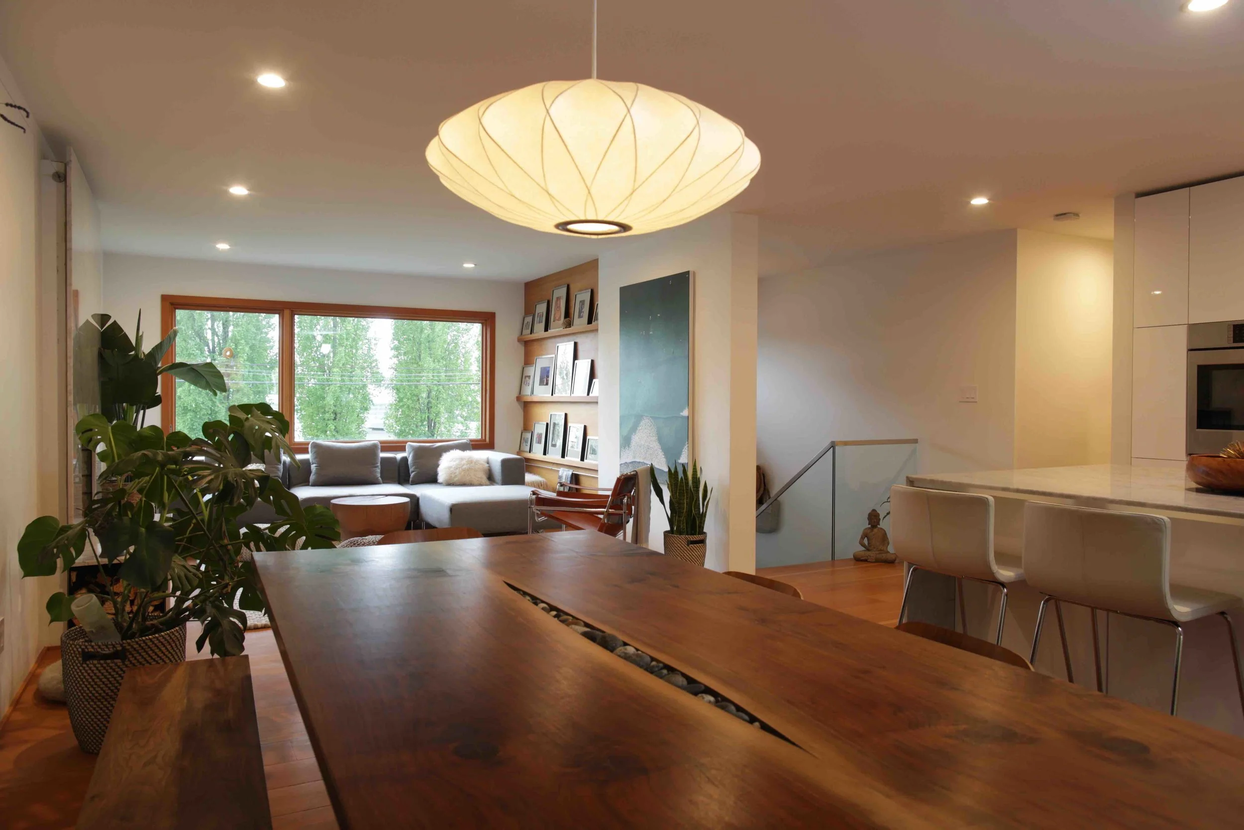 MINDFUL-INNOVATIONS-walnut-inner-live-edge-table.jpg