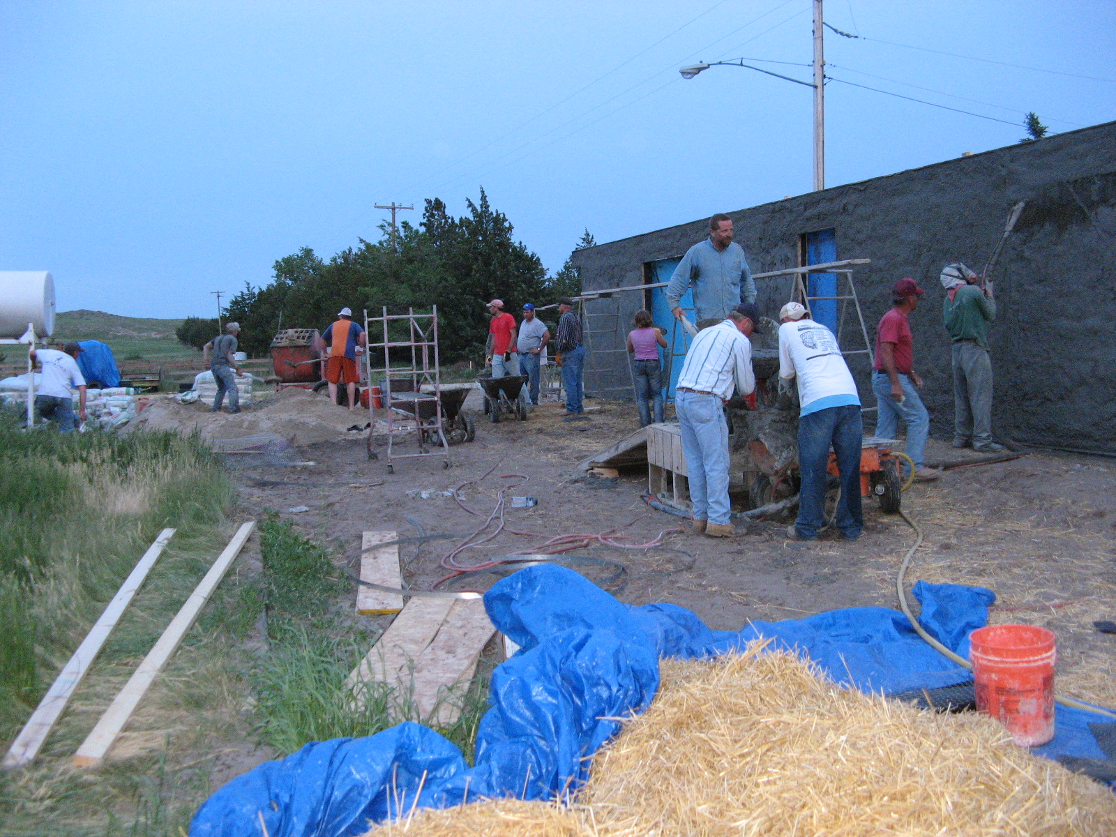 Big crew working well into the evening to get all 4 sides sprayed in one day