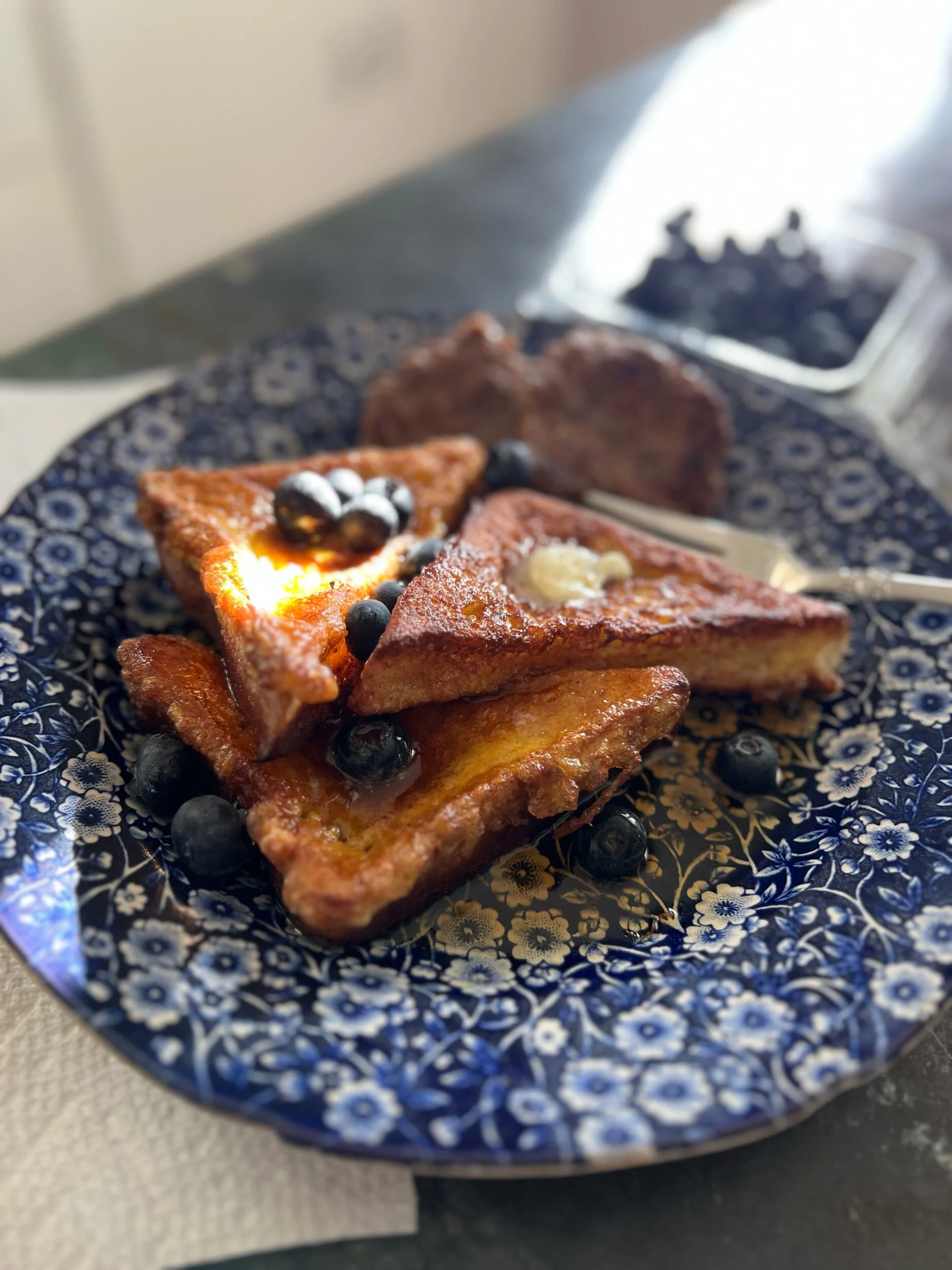 Brekkie Pop Up - Pregame with Mom May 11th