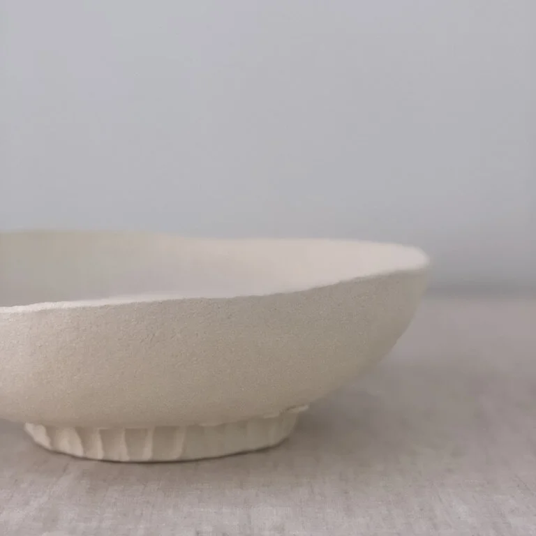 XL_moon_bowl_curved_detail.jpg