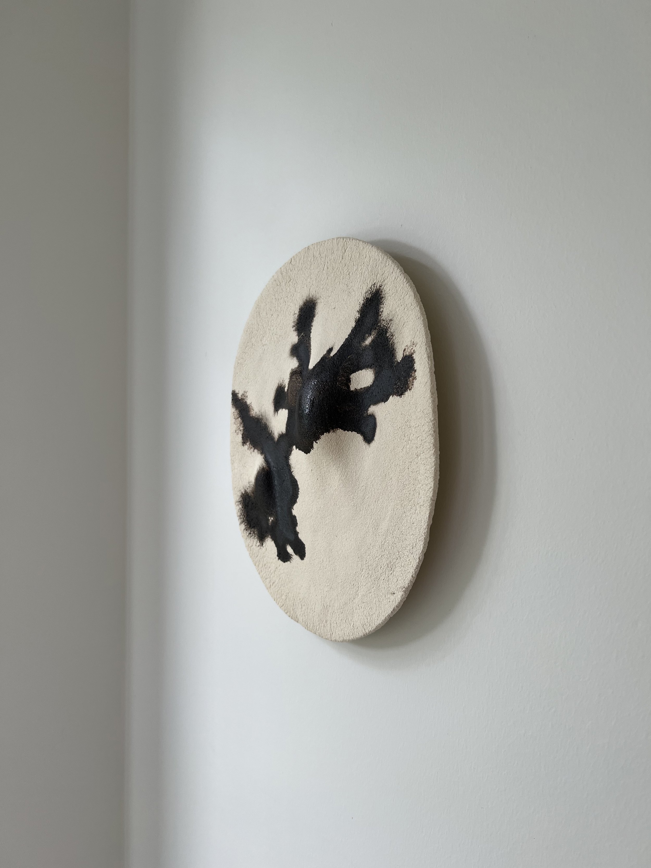 Tohu Wall Object Round_zij_vert•.jpg