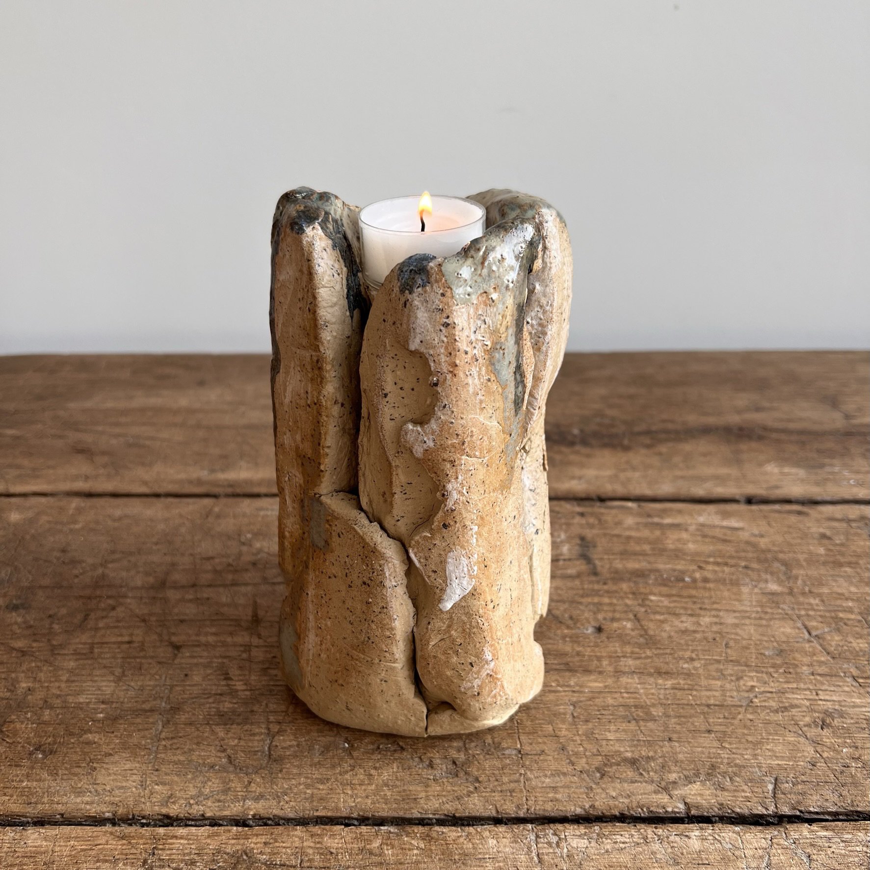 Pakohu Candle Holder_Tlight_bis.jpg