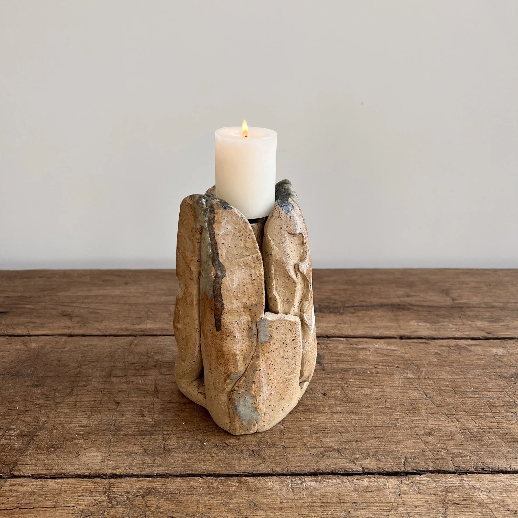 Pakohu Candle Holder_pilar_bis2.jpg