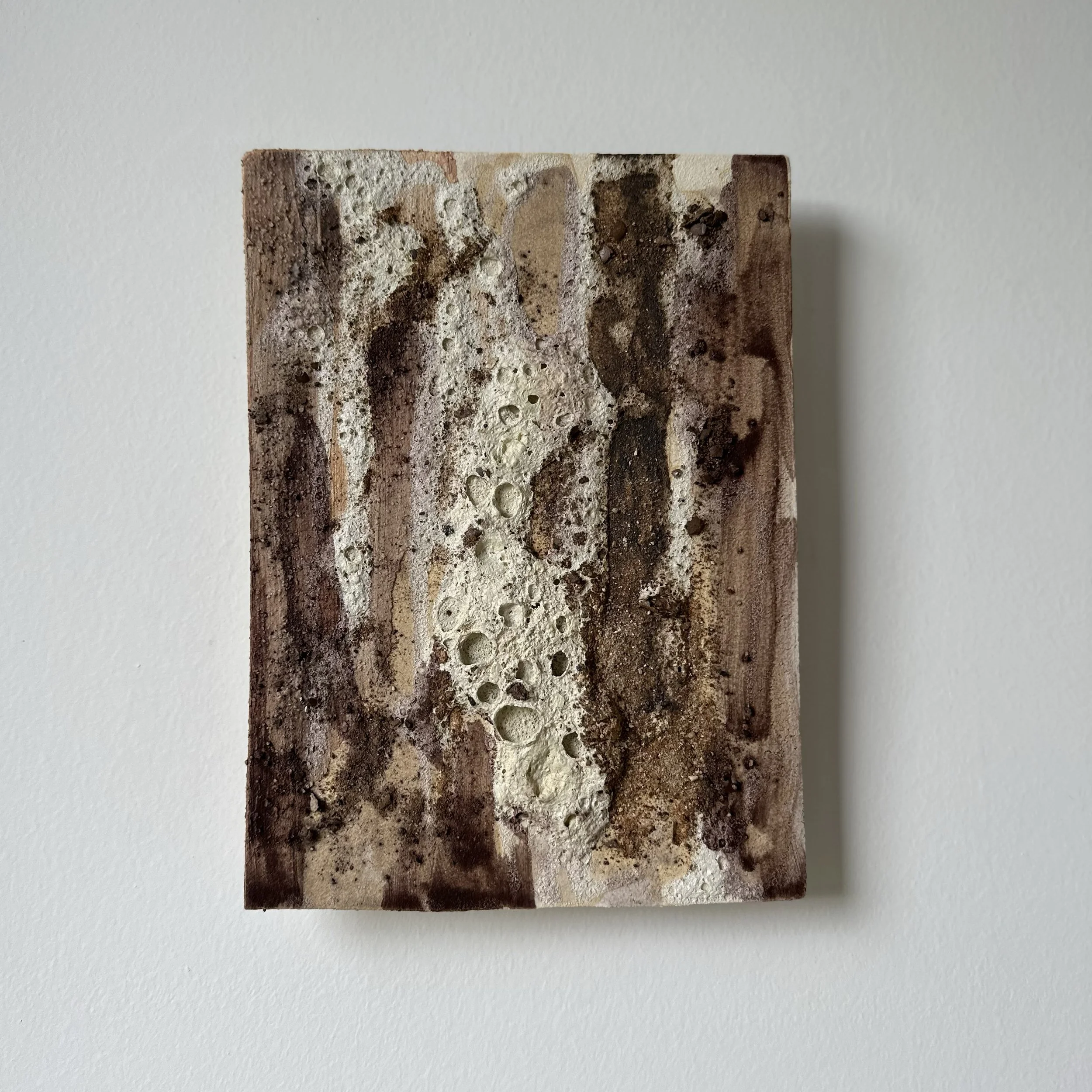 Amata Wall Object_voor.jpg
