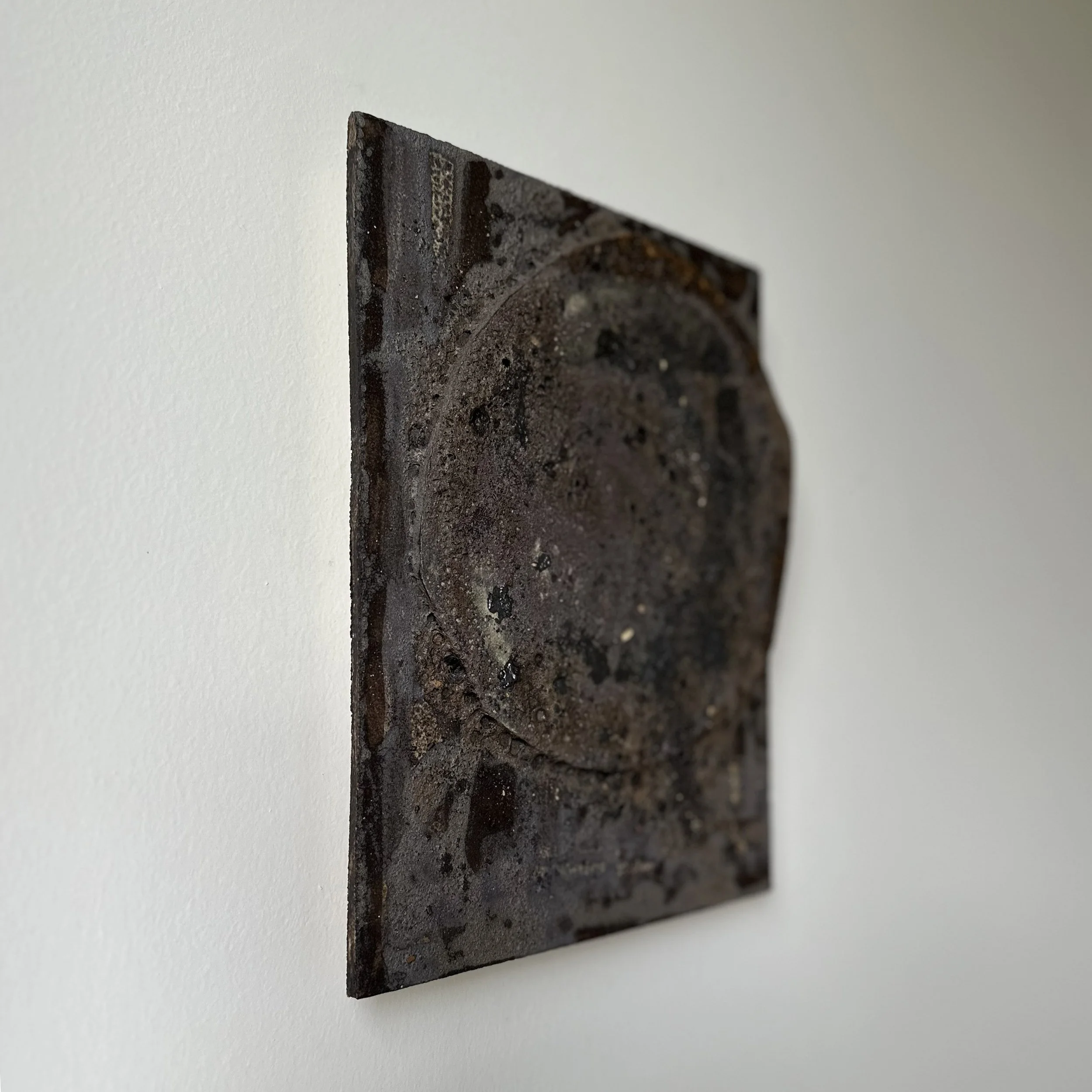 Aputula Wall Object_zij_links.jpg