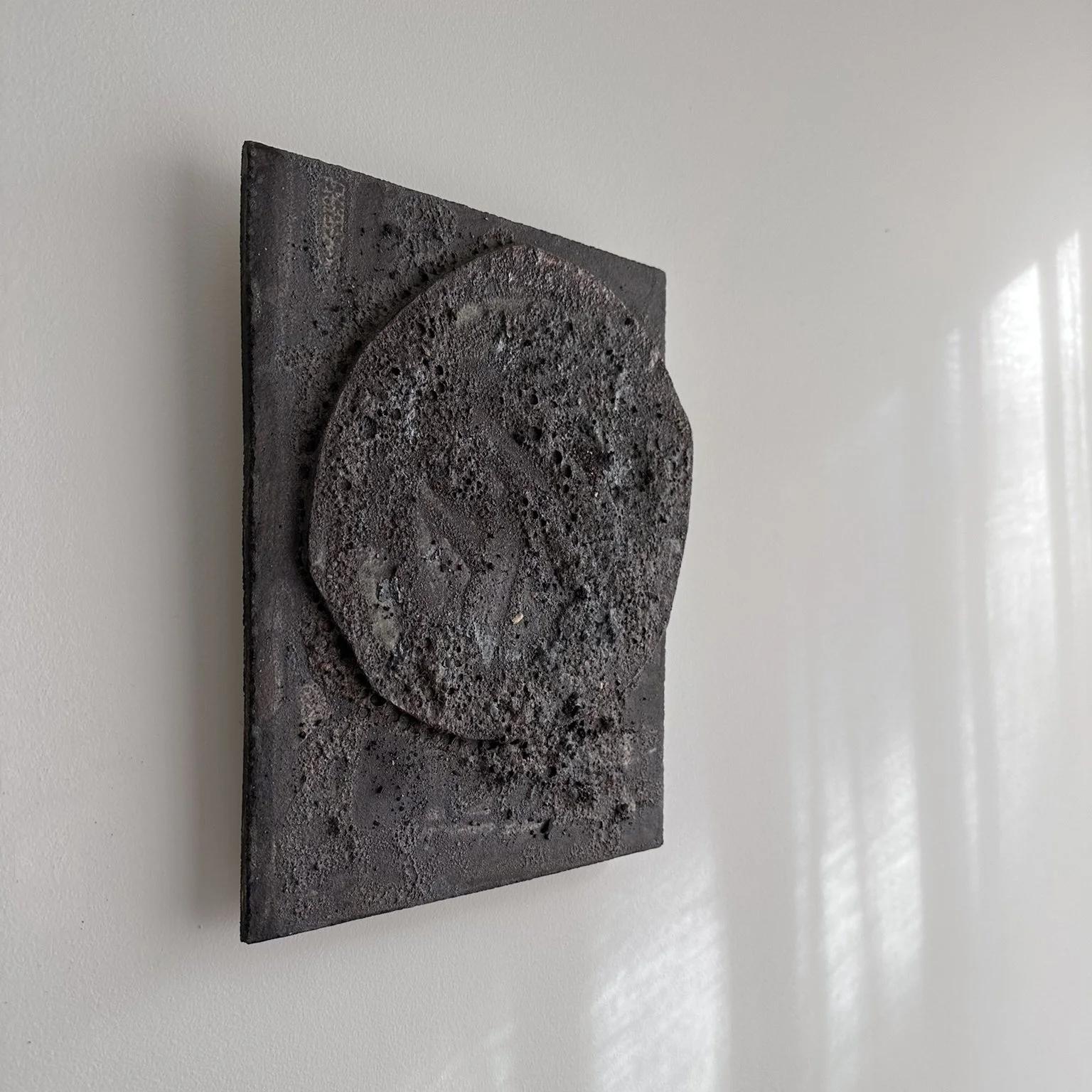 Aputula Wall Object_zijLinks_bis2.jpg