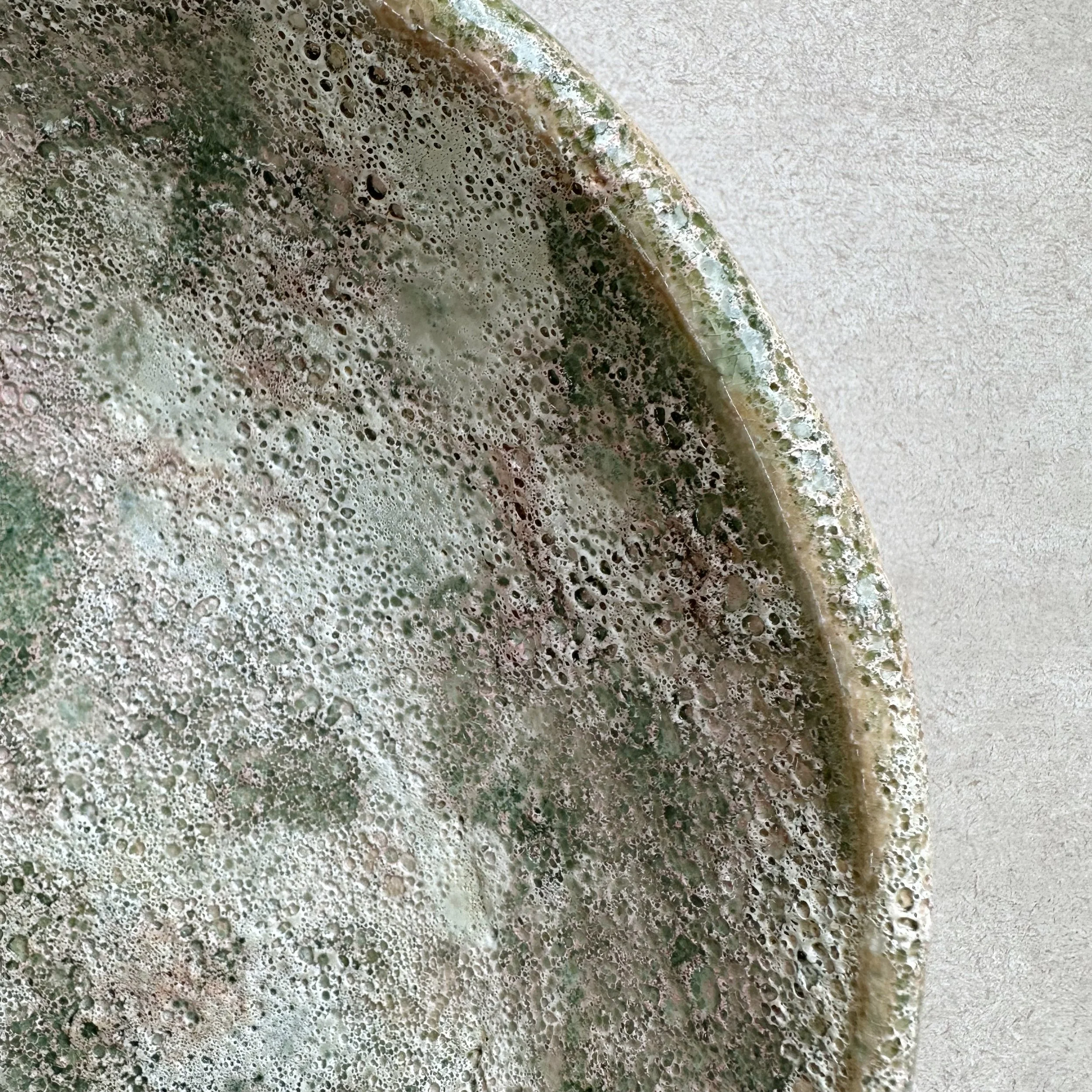 Airor Bowl_glaze_detail_3.jpg
