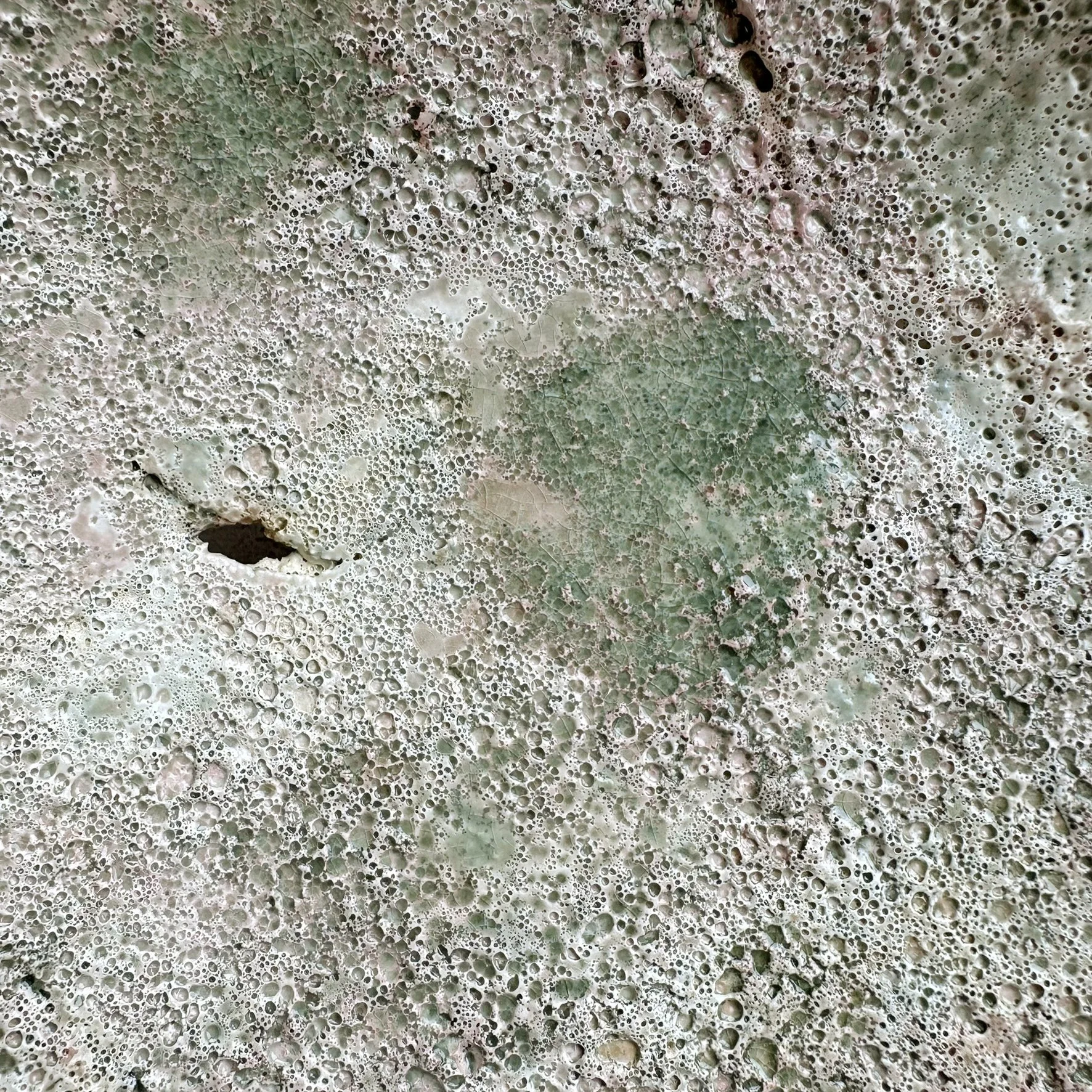 Airor Bowl_glaze_detail_1.jpg