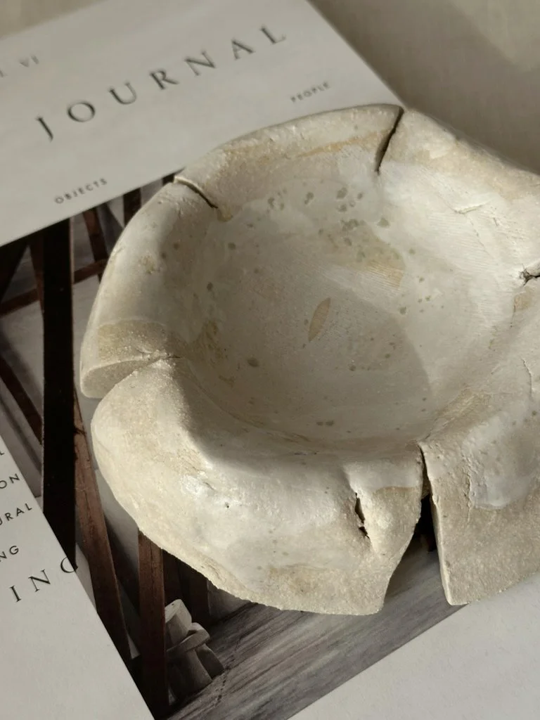 Takutai Vessel_style_sun_close_vert.jpg