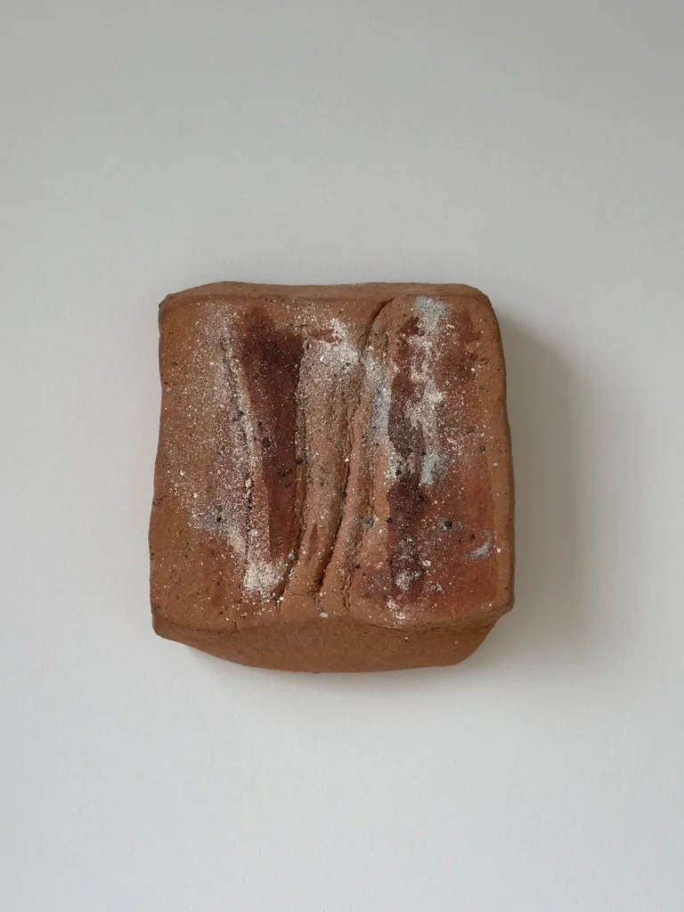 Whenua Whero wall object_voor_vert.jpg