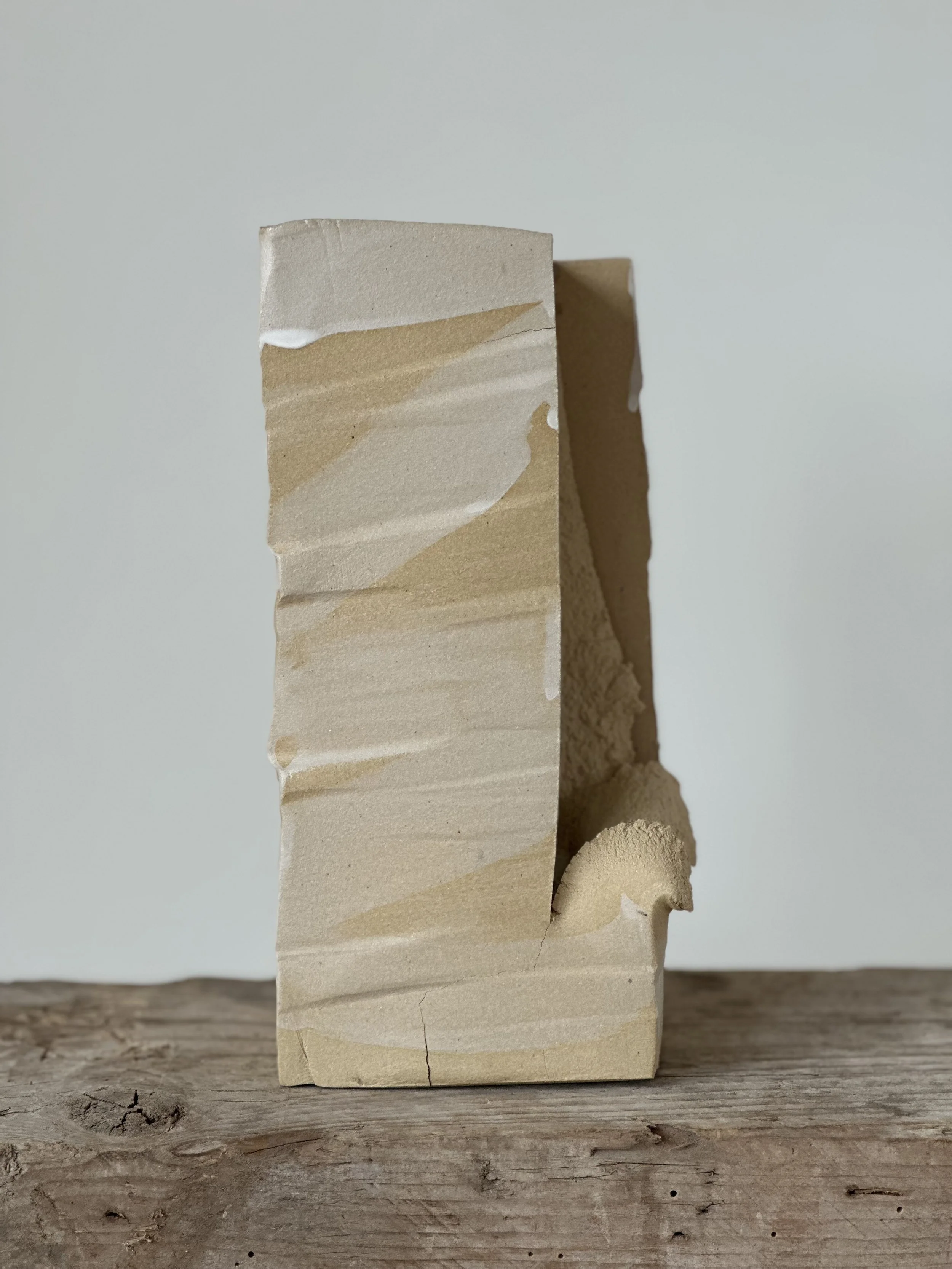Pakaru Sculpture_bis2.jpg