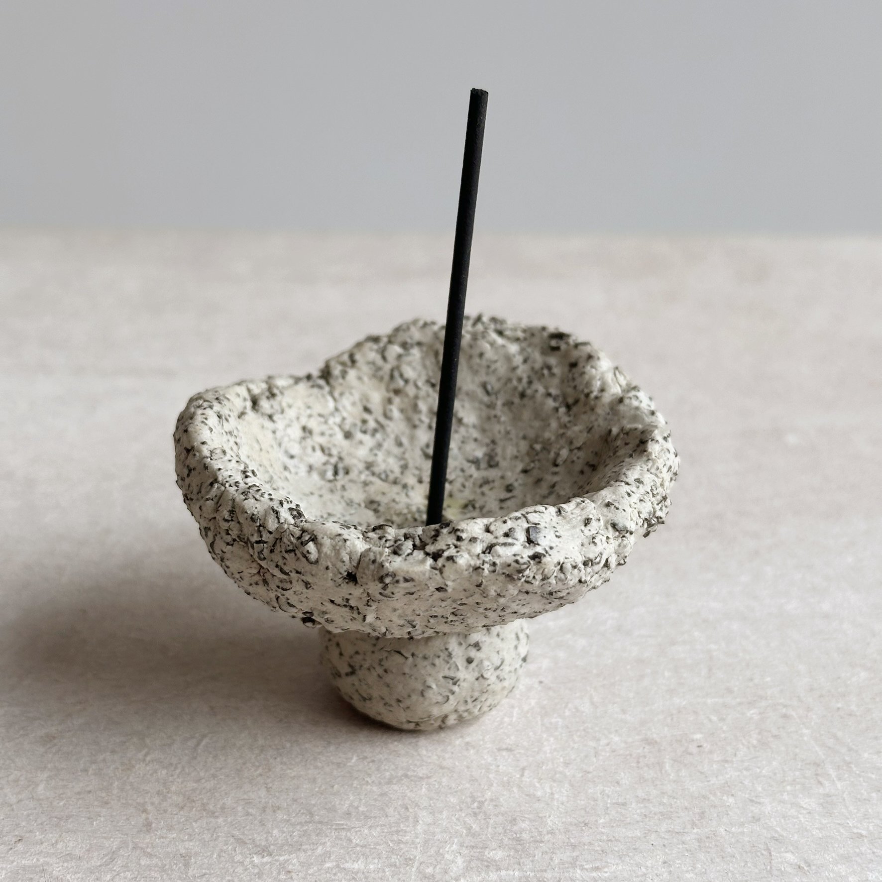 Miyazu Ritual Incense:candle holder_voor XS.jpg