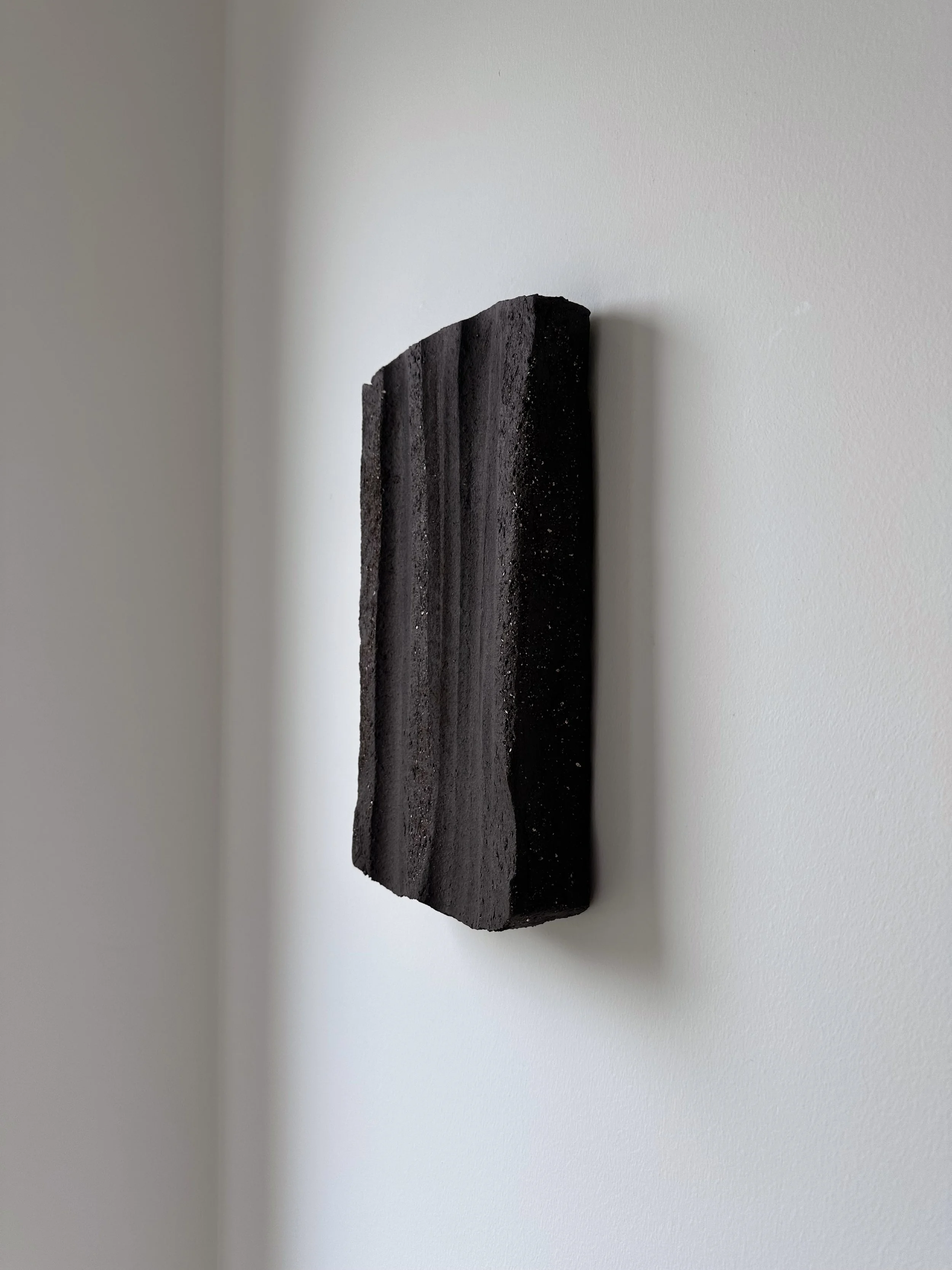 Carbon Wall Object XL_zij_vert.jpg