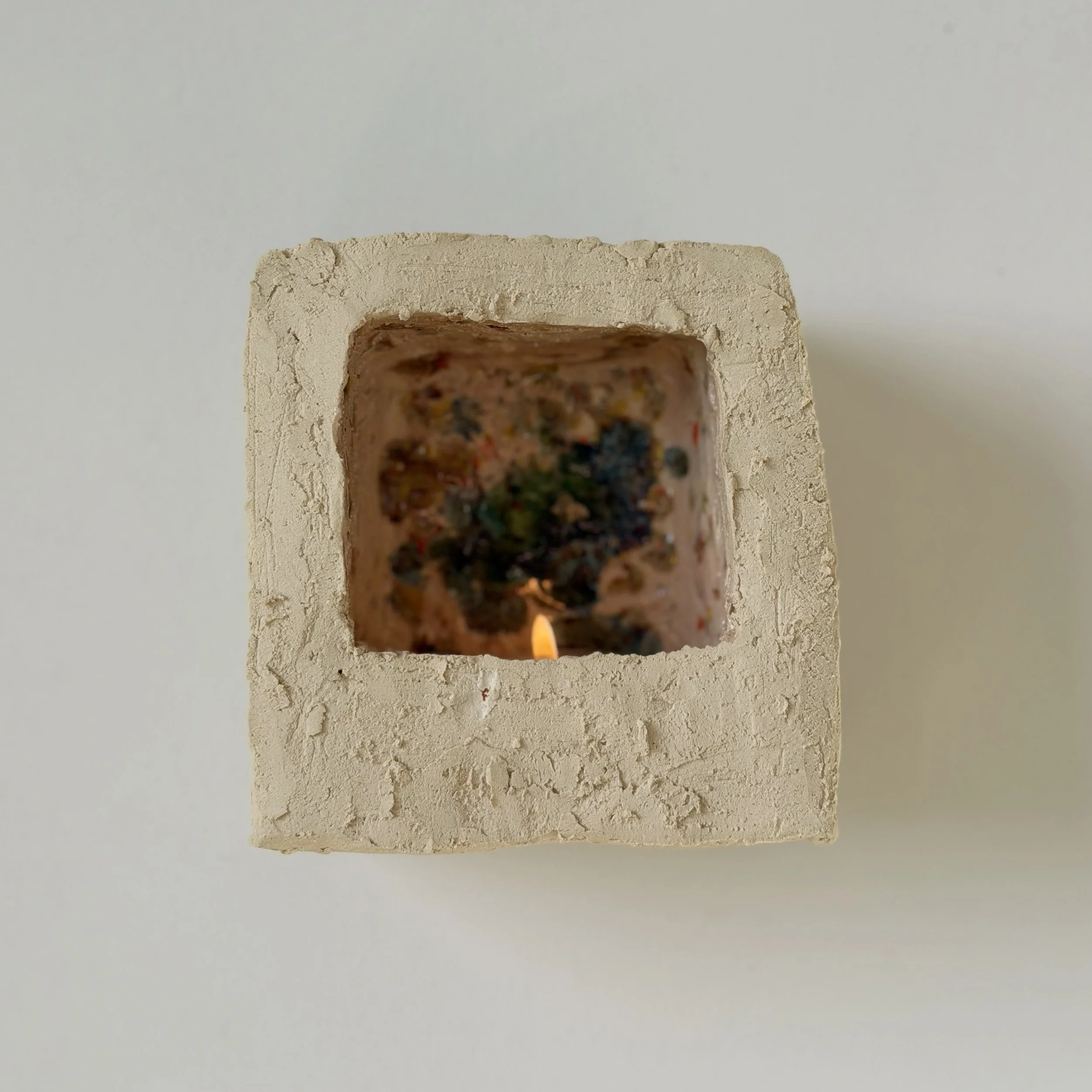 Harikoa Wall Altar_candle_voor_SQ.jpg