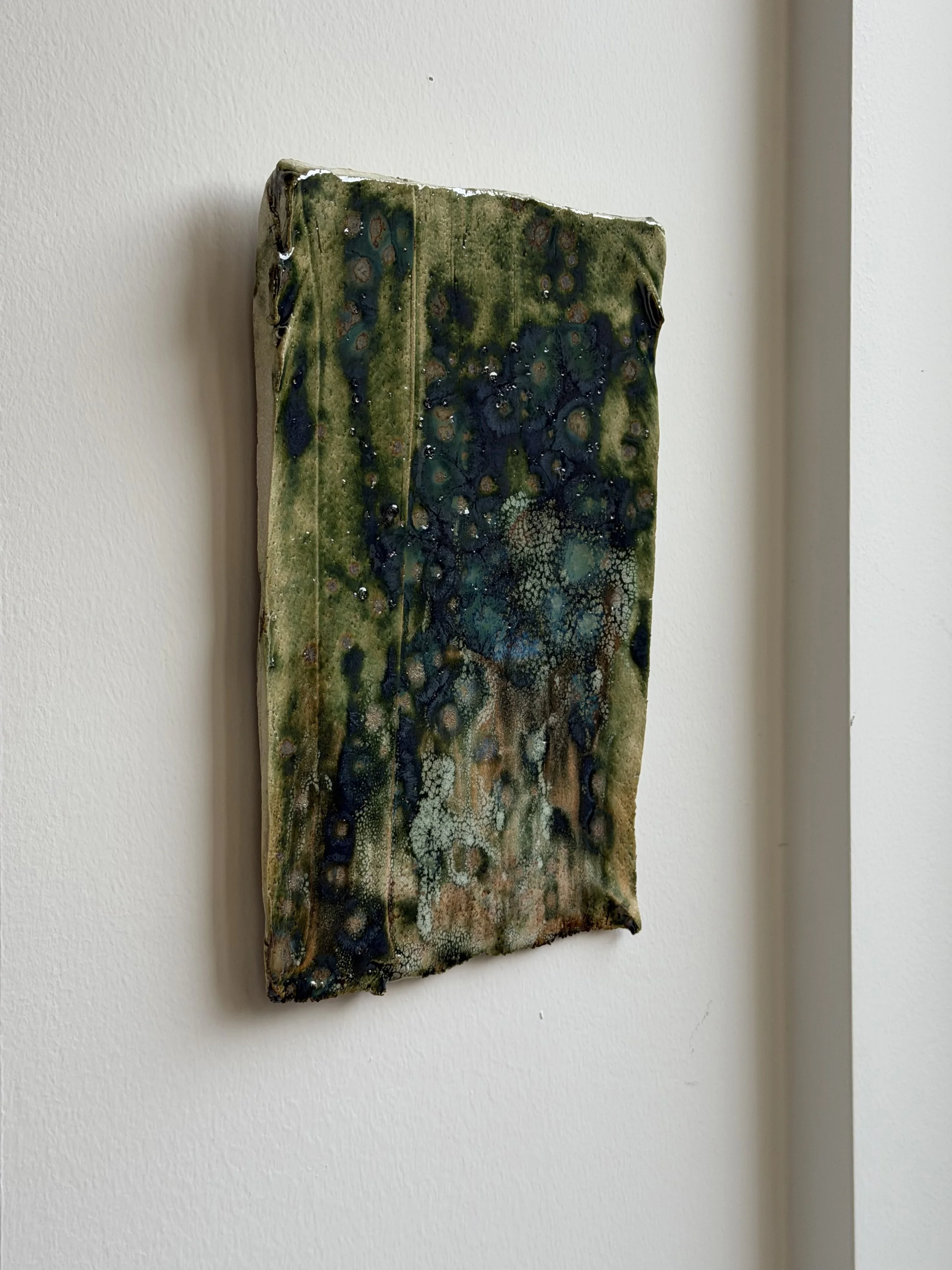 Kākāriki Wall Object_zij_links.jpg