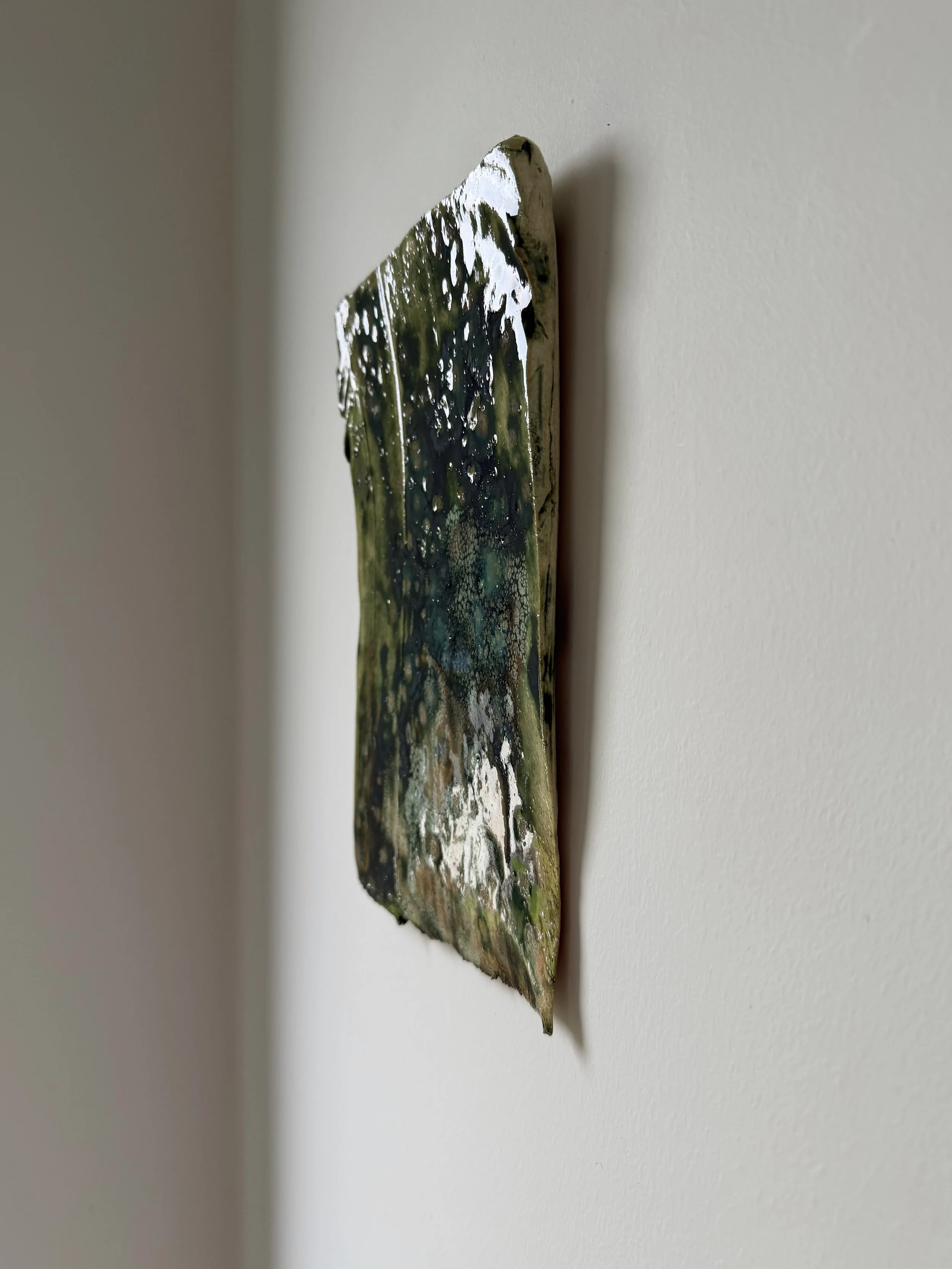 Kākāriki Wall Object_zij.jpg