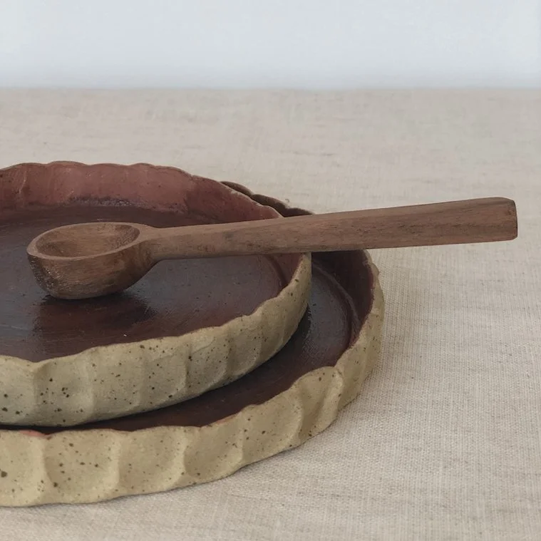 Massada_dishes_lepel.jpg