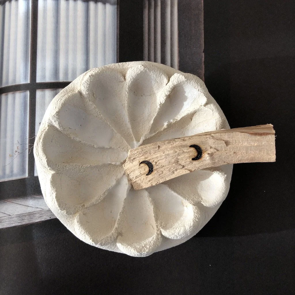 ritual dish moonflower #1.jpg