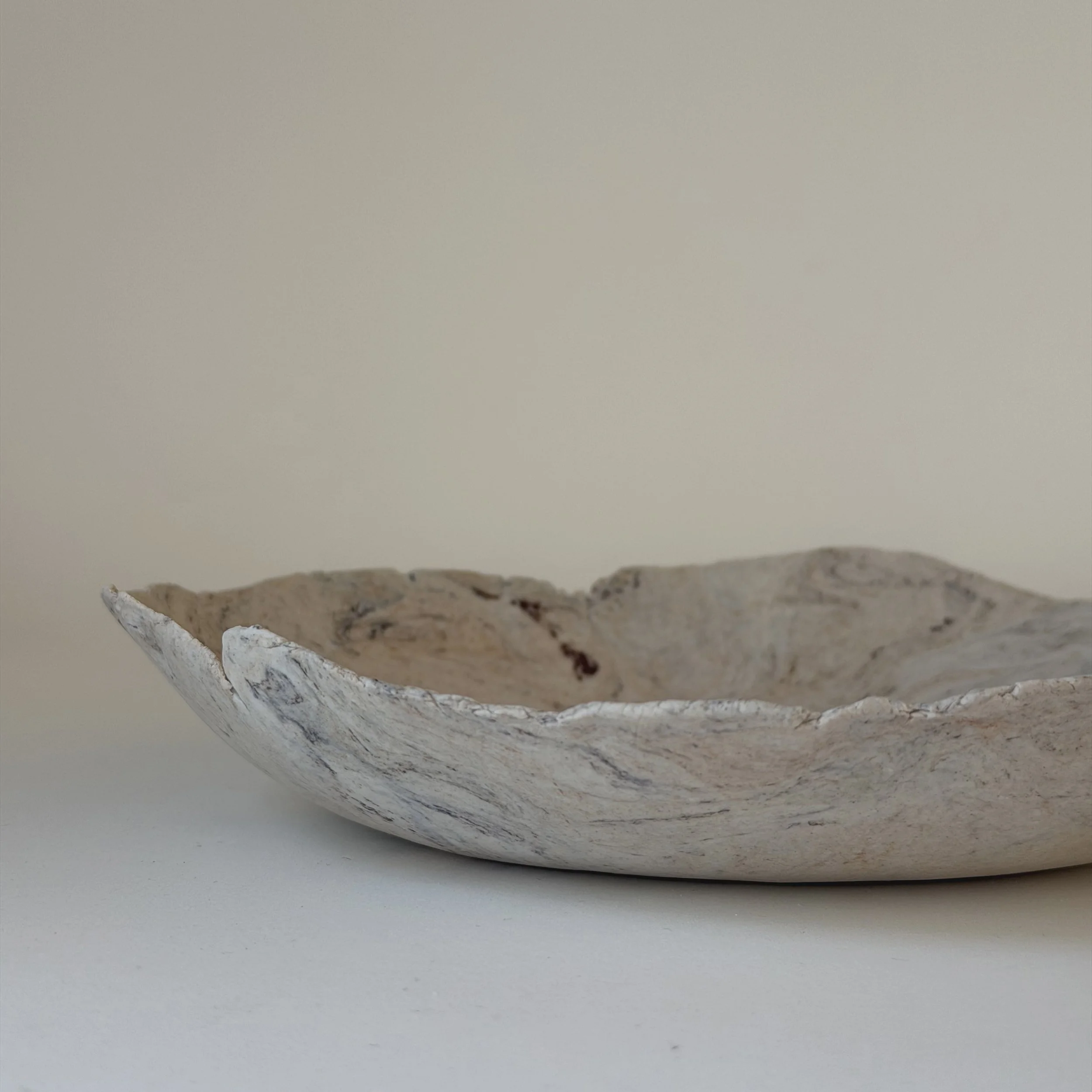 Parirau Bowl_voor_close_SQ.jpg