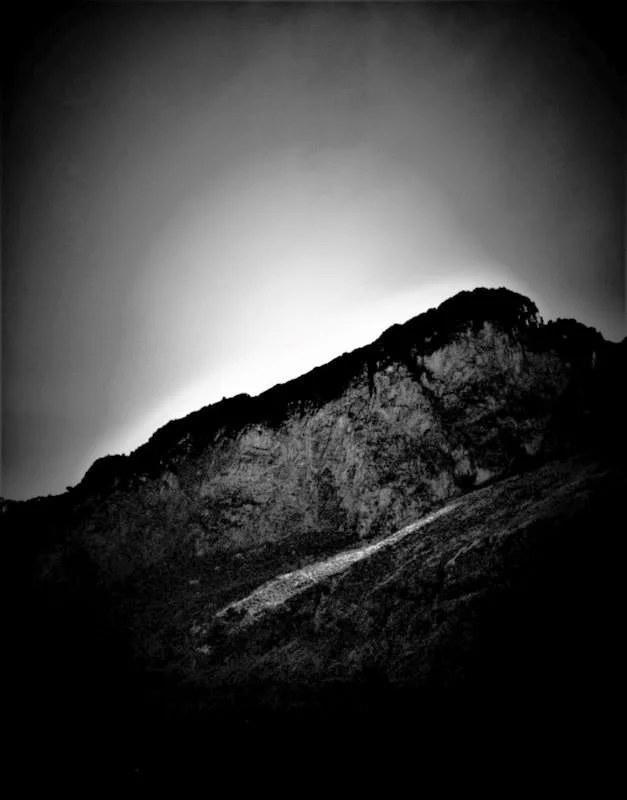 LUMINOUS N' 8 BY SANGES @.jpg