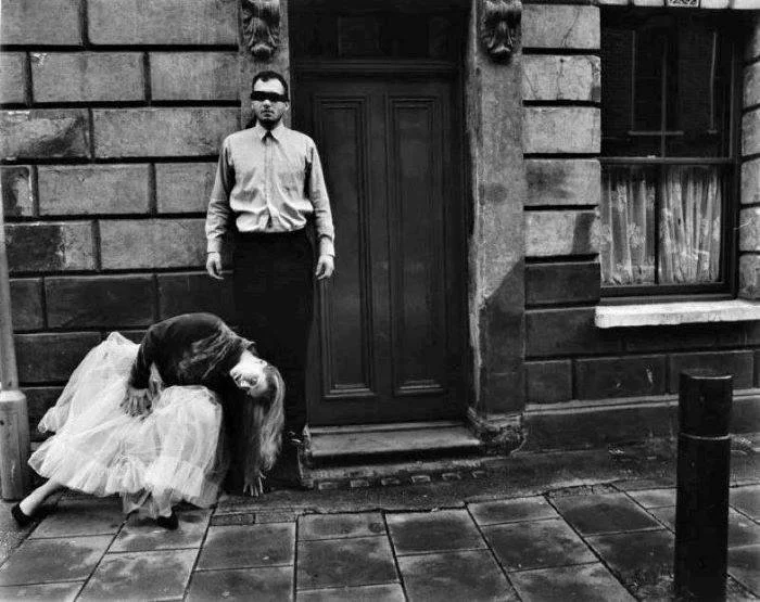 Circumstances N 106
Silver Gelatin print 2/6
Size: 80x90cm
POA